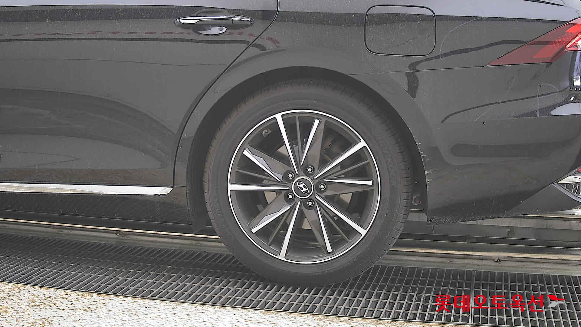 Hyundai Grandeur 2022 - Image 26