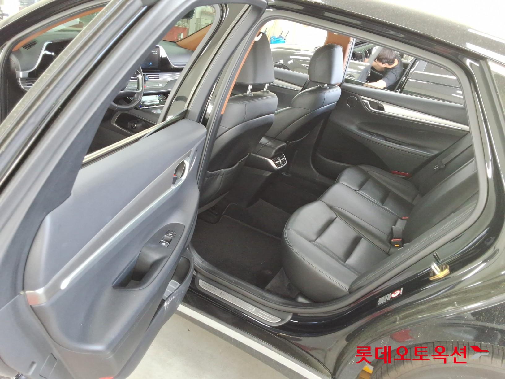 Hyundai Grandeur 2022 - Image 37