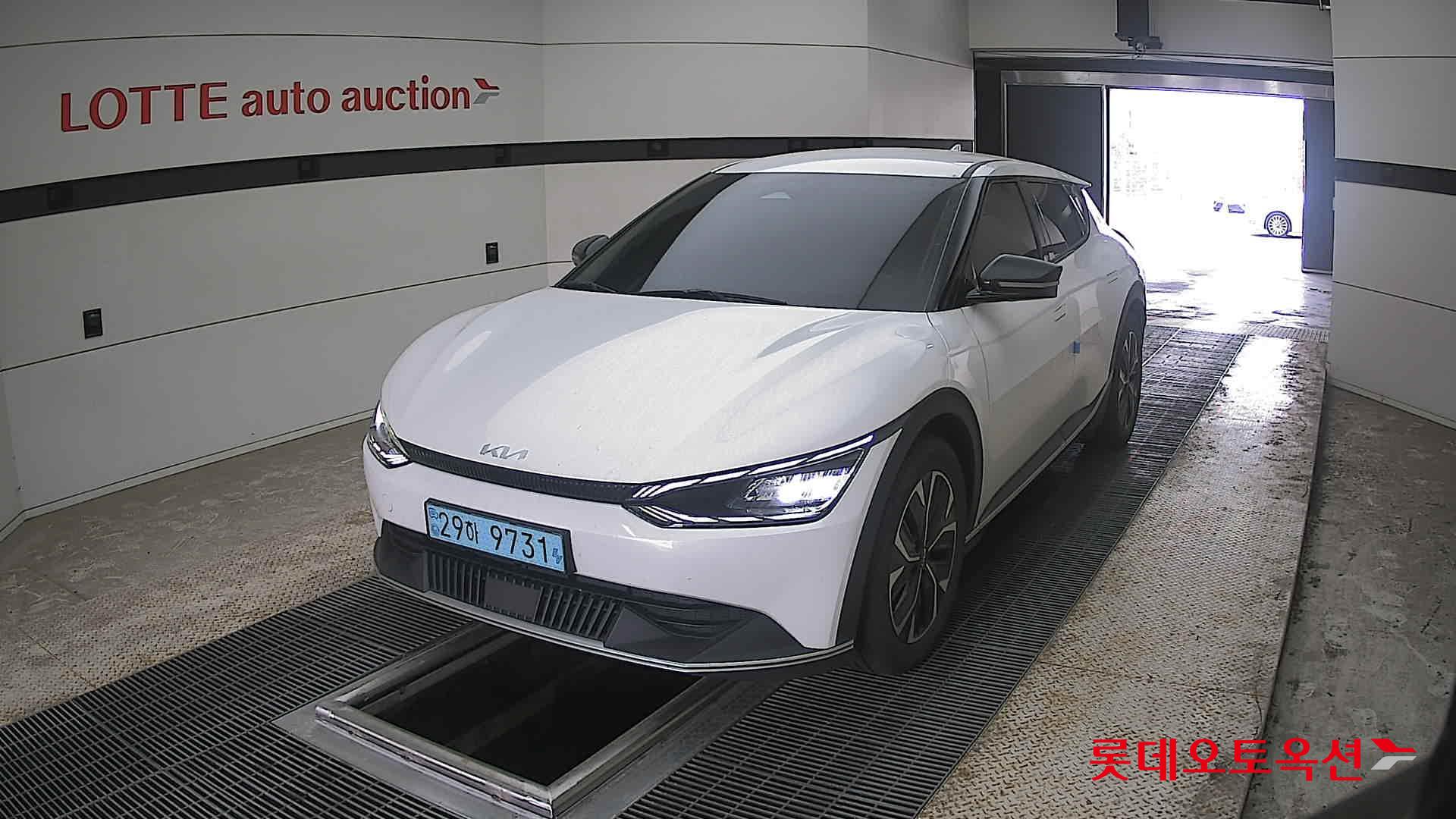 Kia EV6 2022 - Image 10