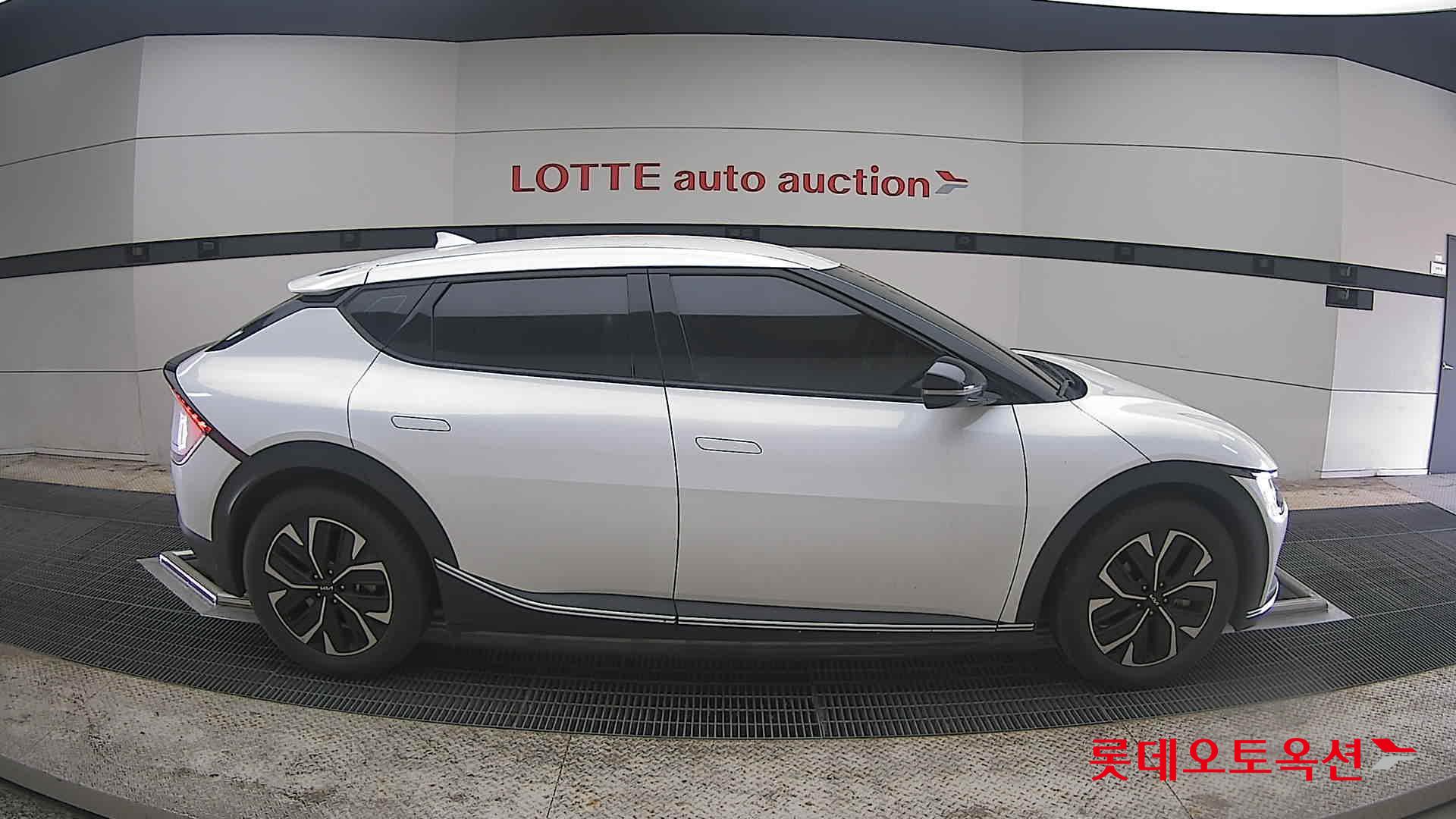 Kia EV6 2022 - Image 21