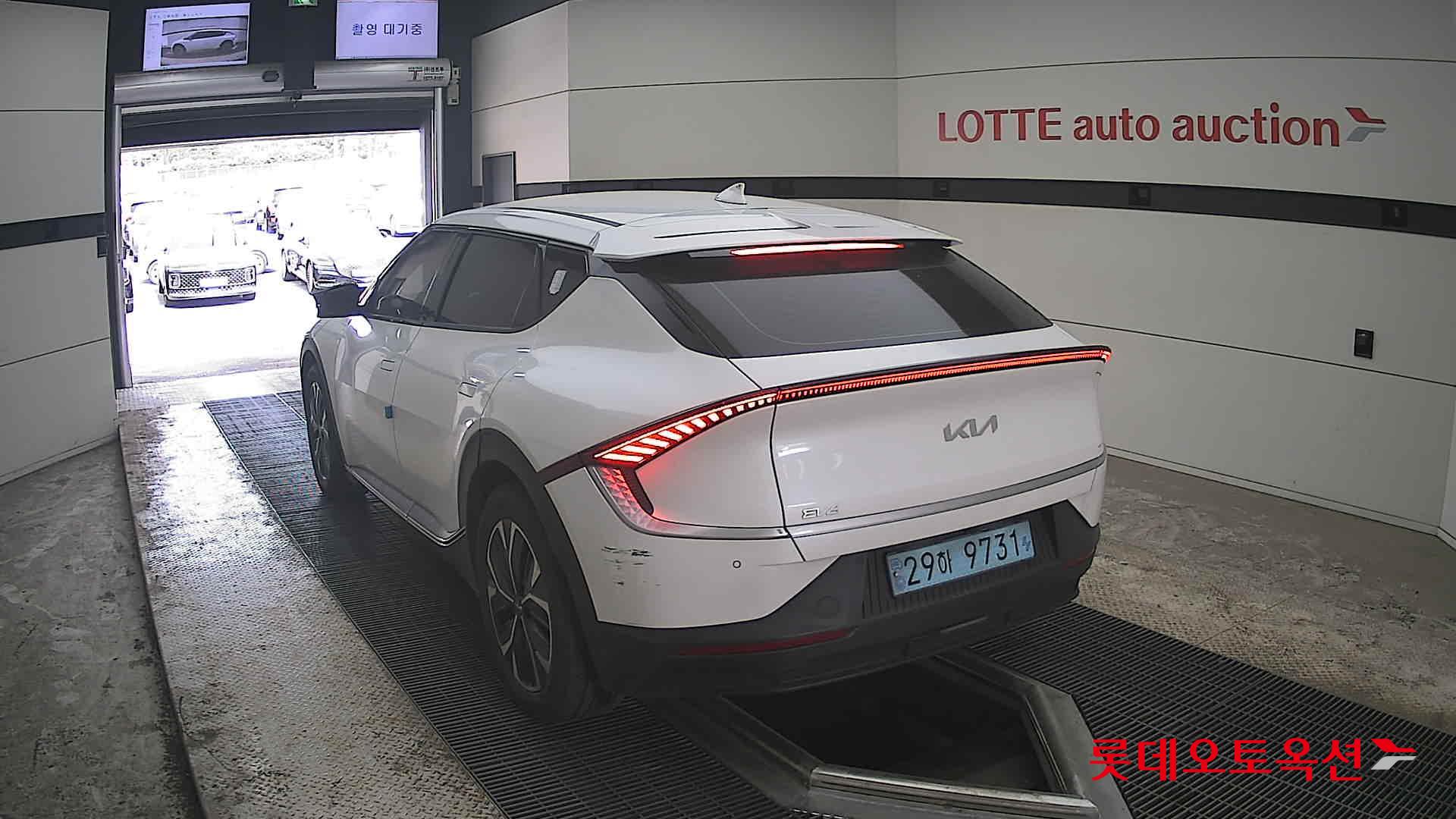 Kia EV6 2022 - Image 16