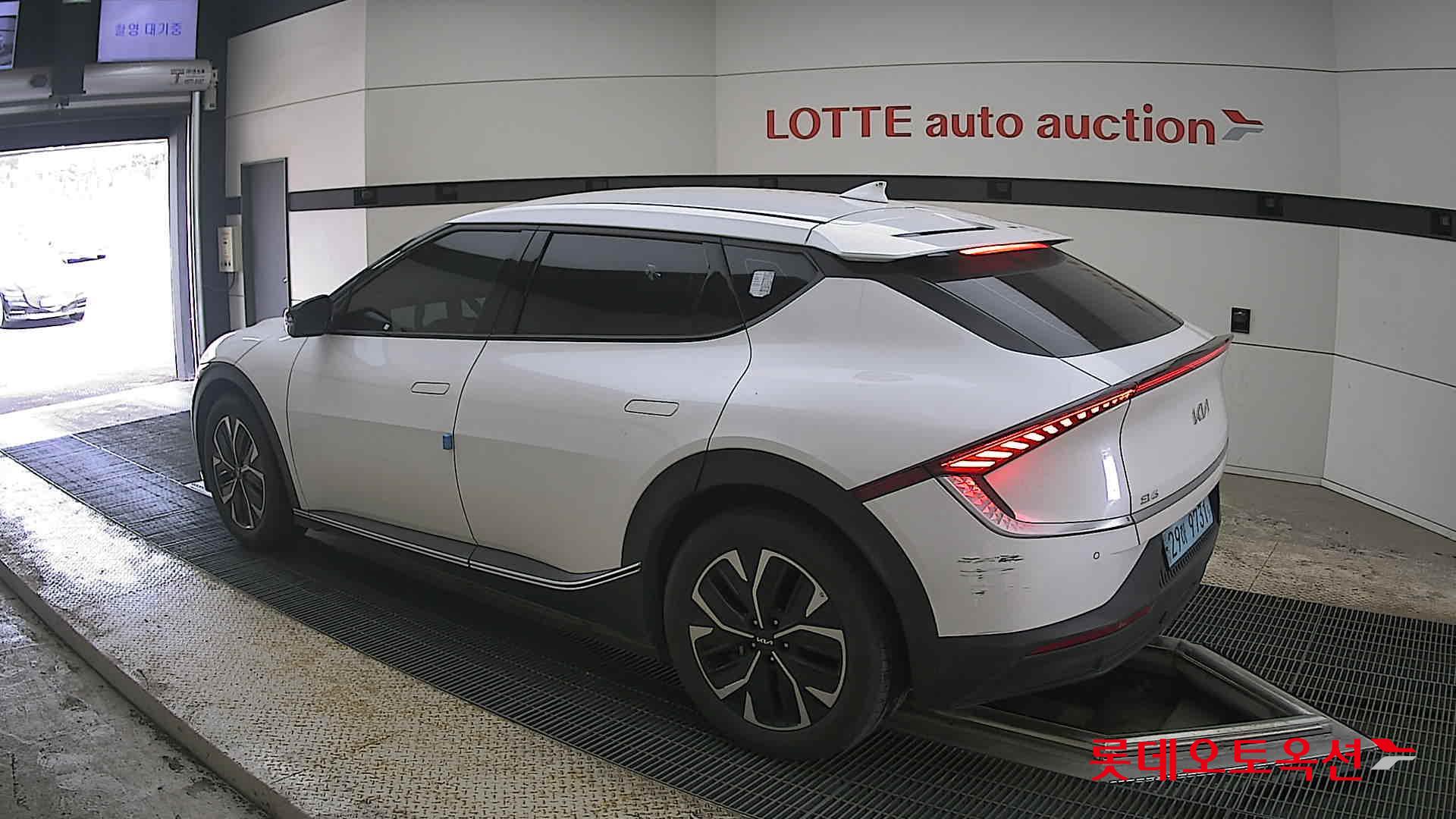 Kia EV6 2022 - Image 15