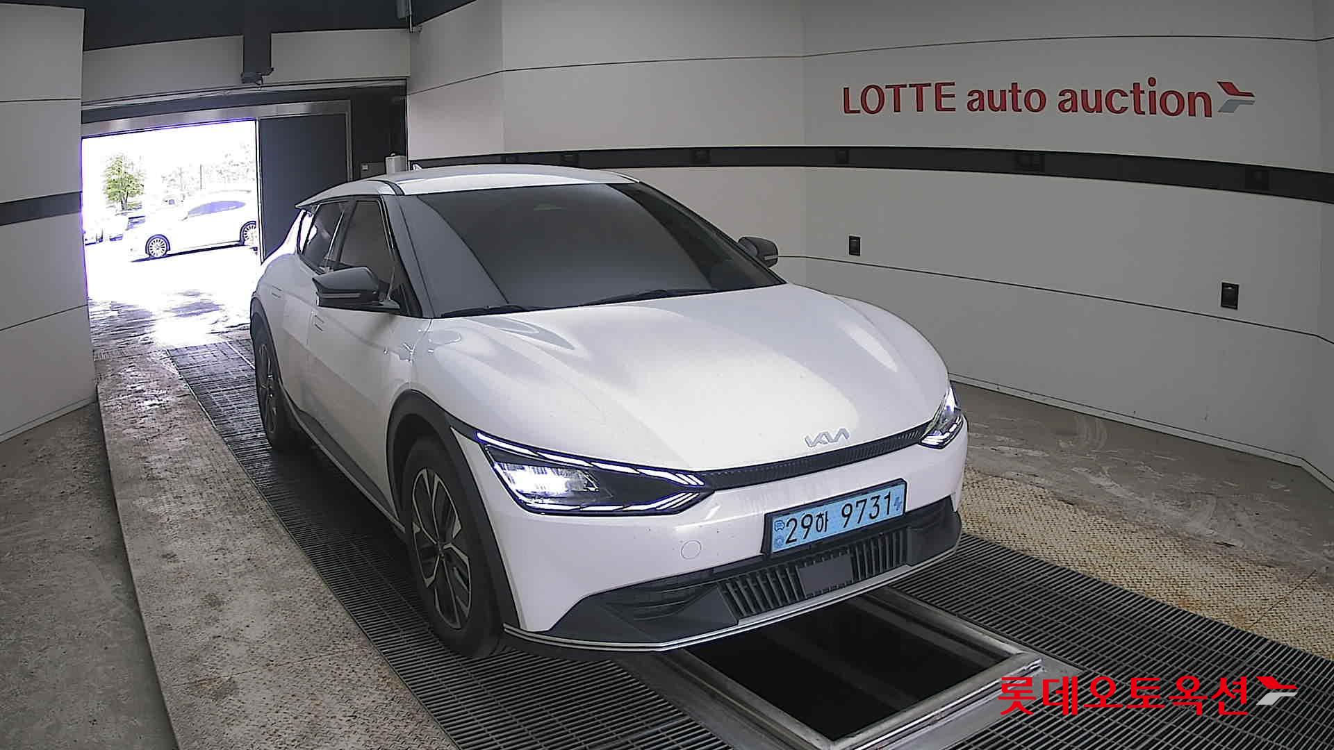 Kia EV6 2022 - Image 24