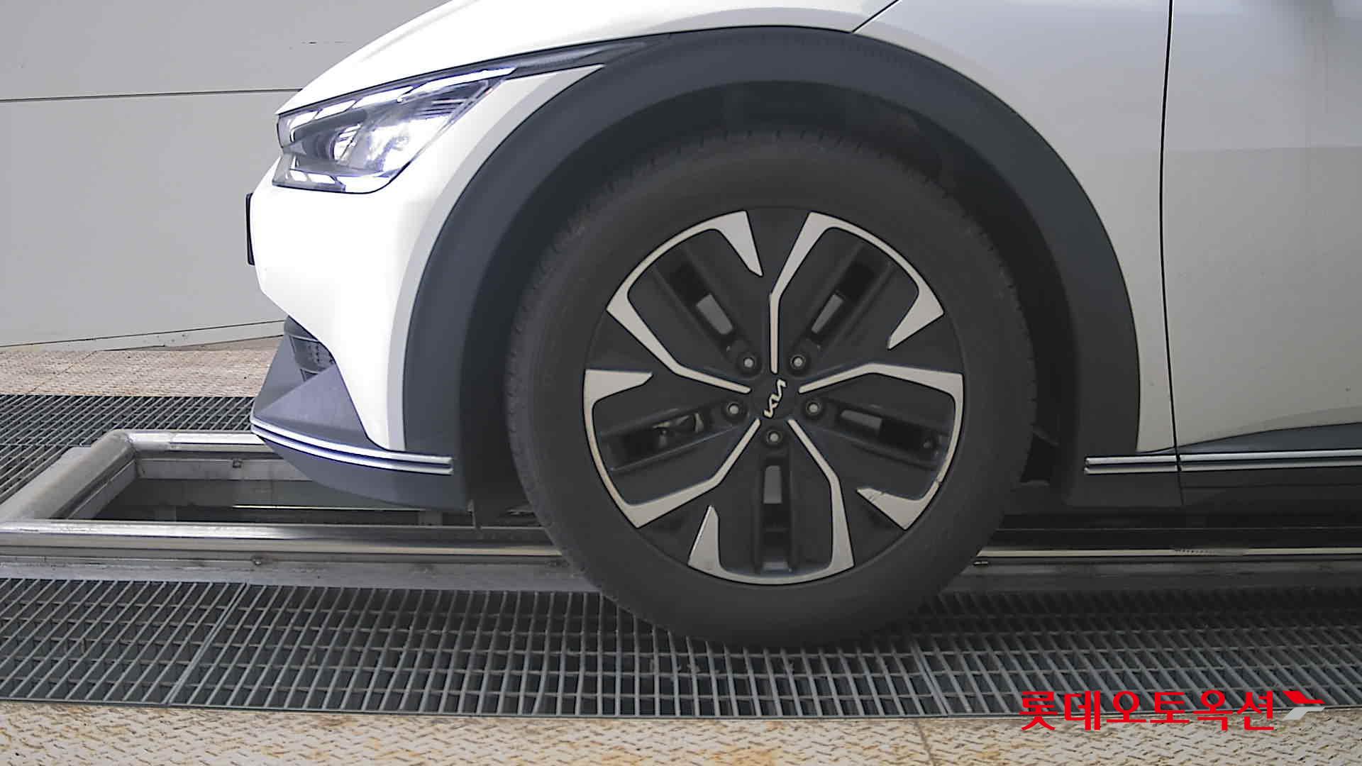 Kia EV6 2022 - Image 25