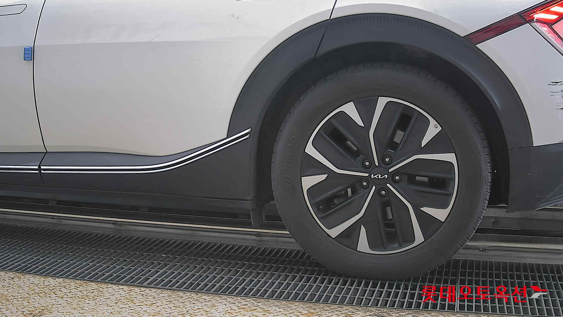 Kia EV6 2022 - Image 26