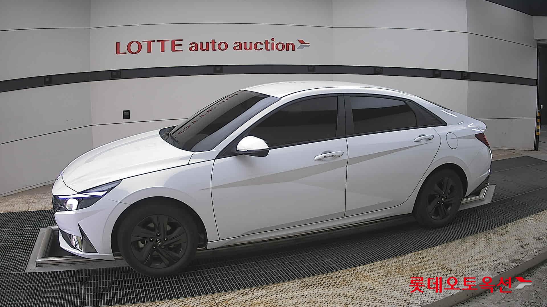 هيونداي إلانترا 2022 - صورة 12