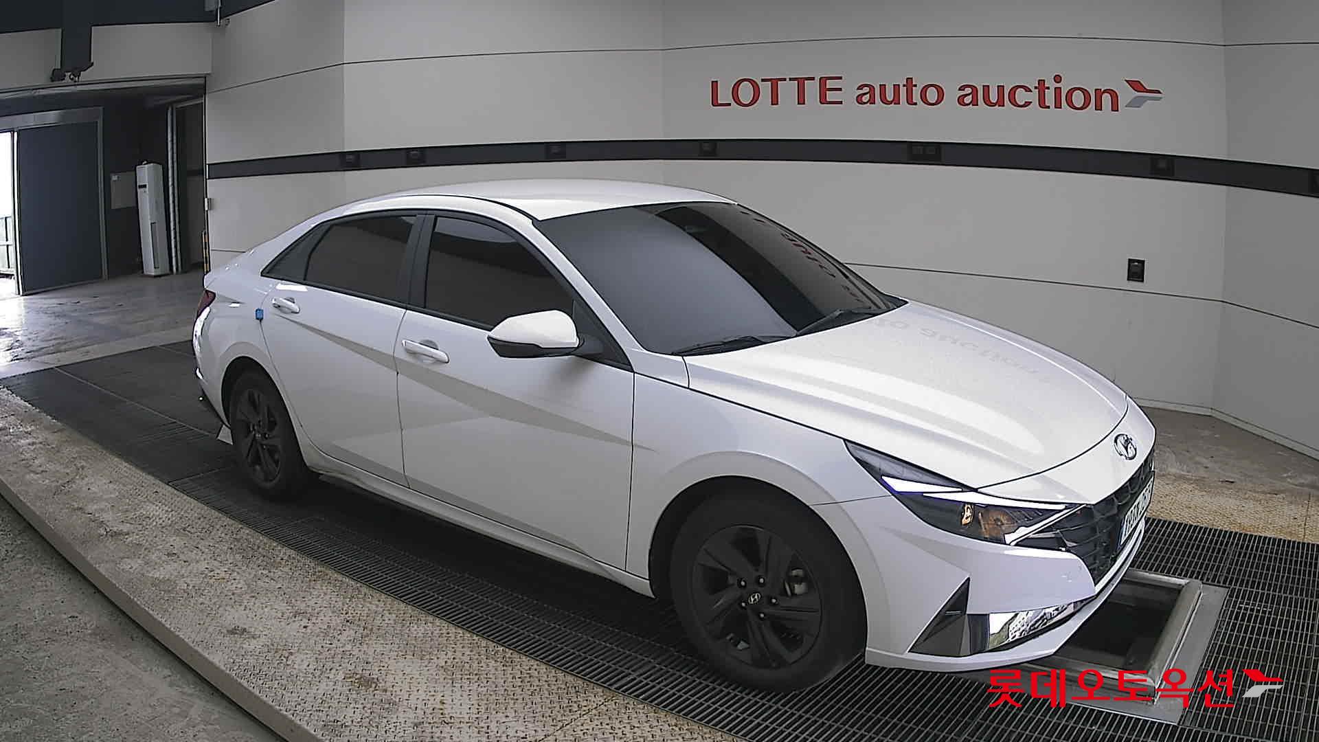 هيونداي إلانترا 2022 - صورة 23