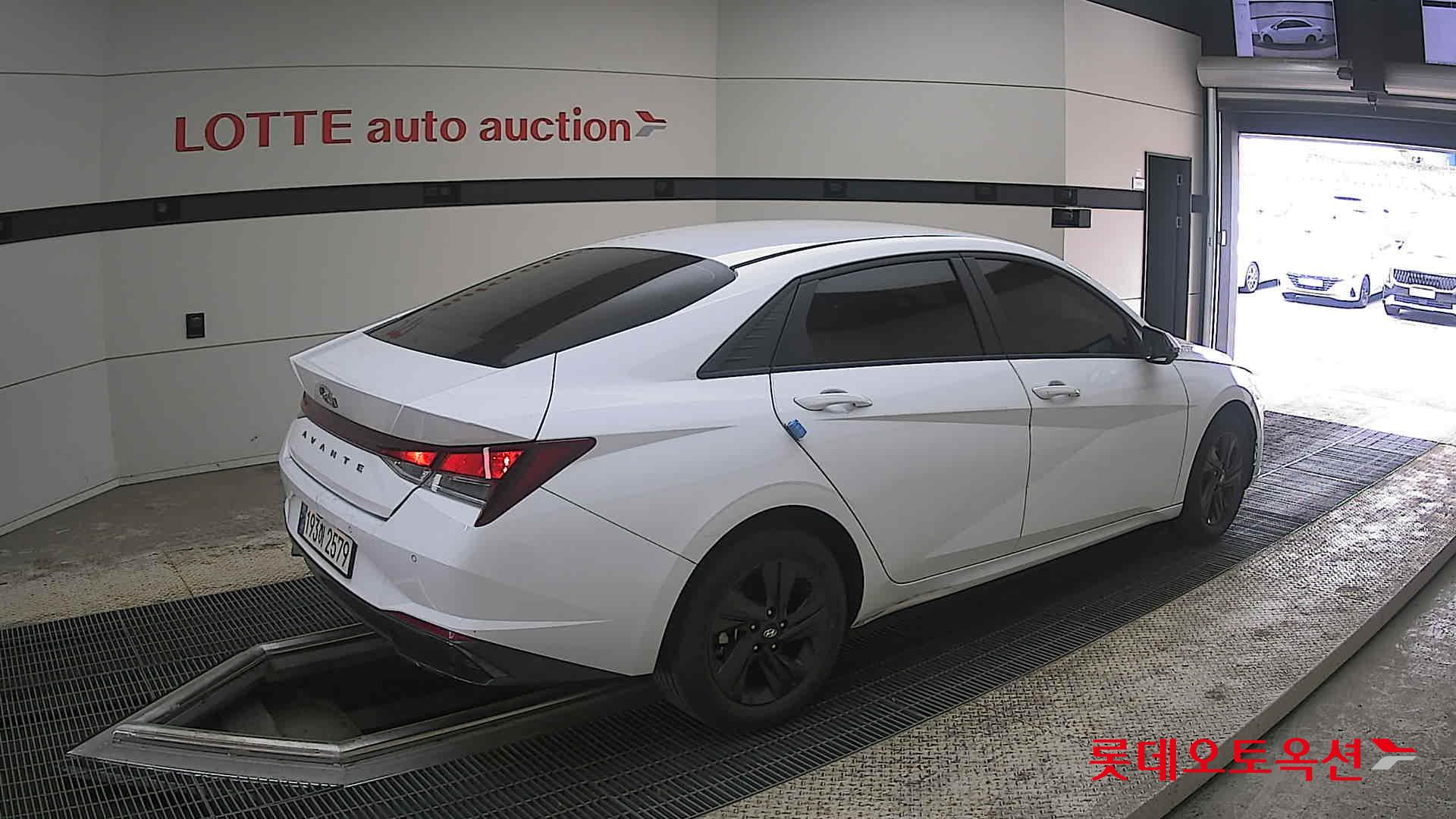 هيونداي إلانترا 2022 - صورة 19