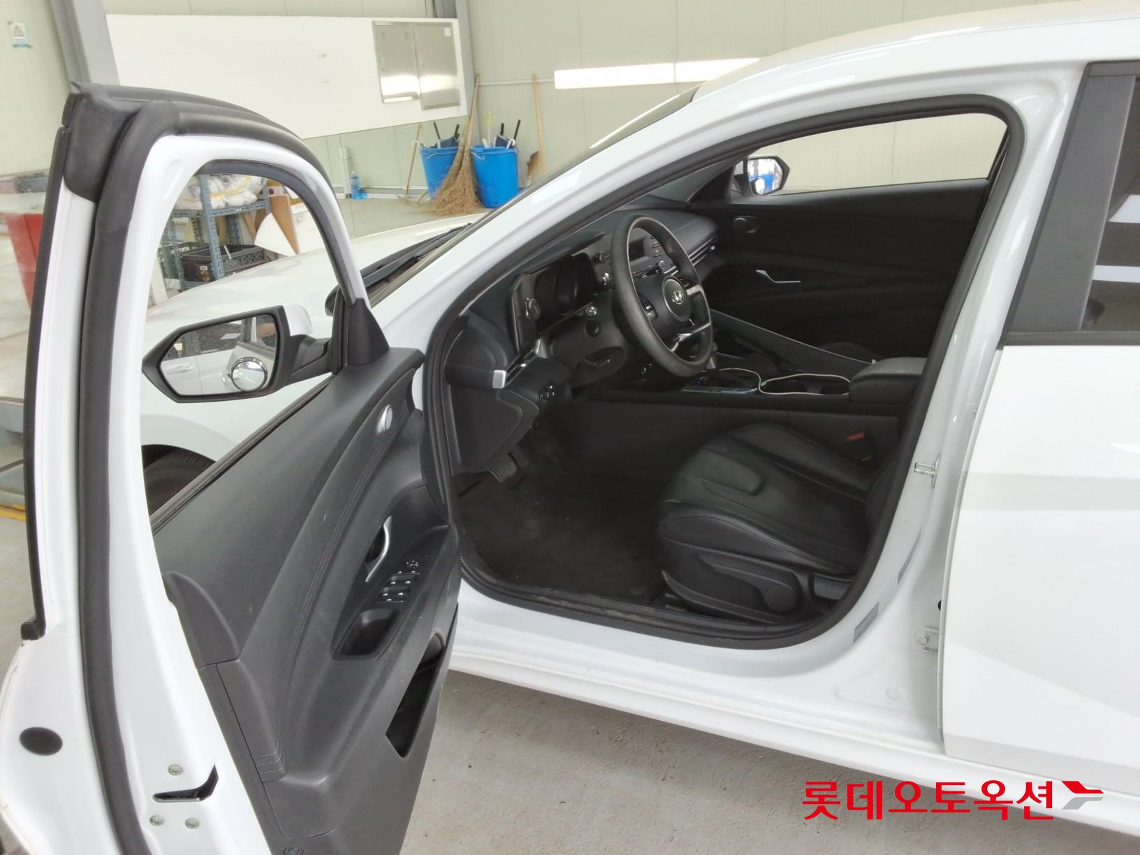 هيونداي إلانترا 2022 - صورة 36