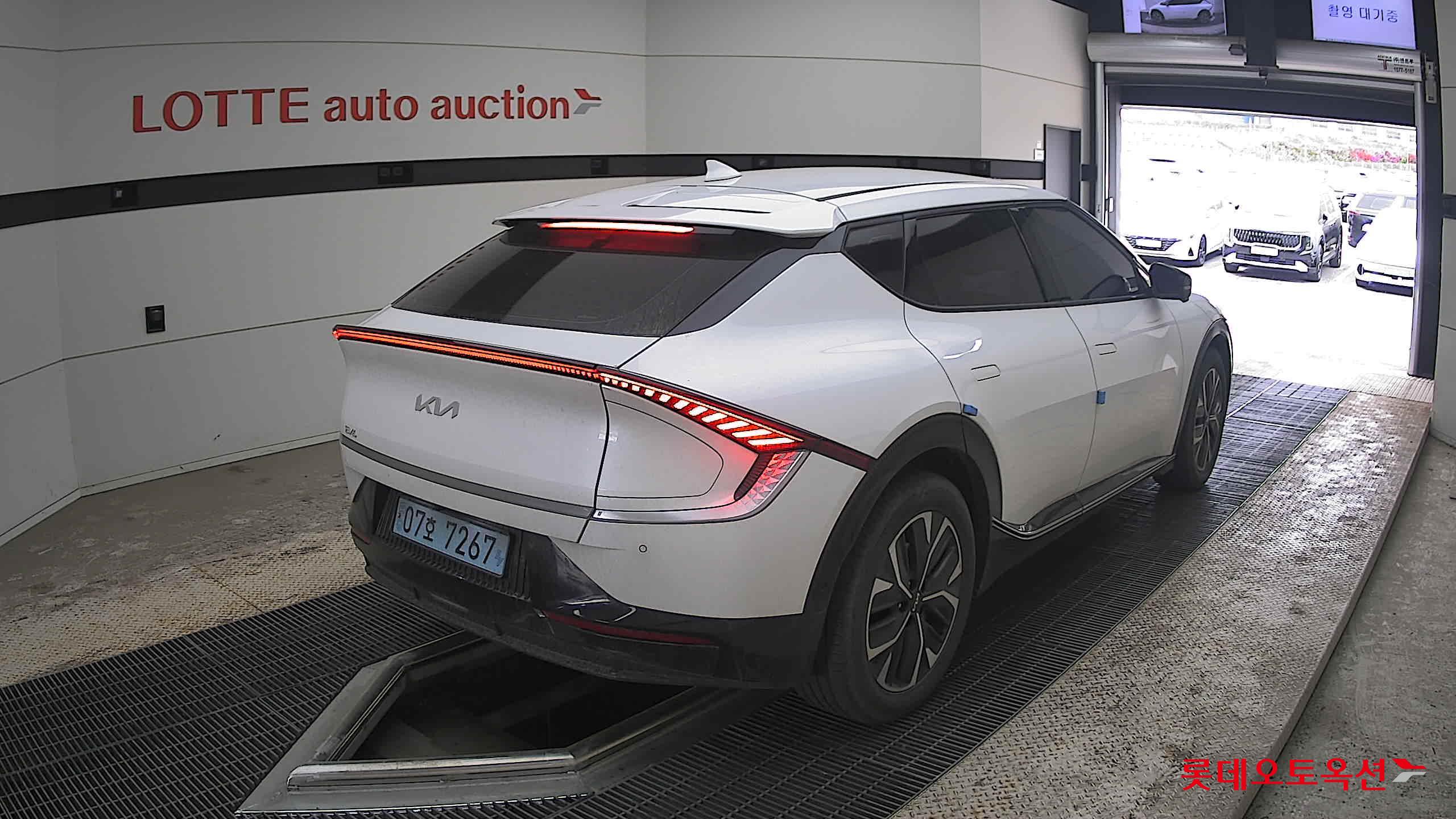 كيا EV6 2022 - صورة 5