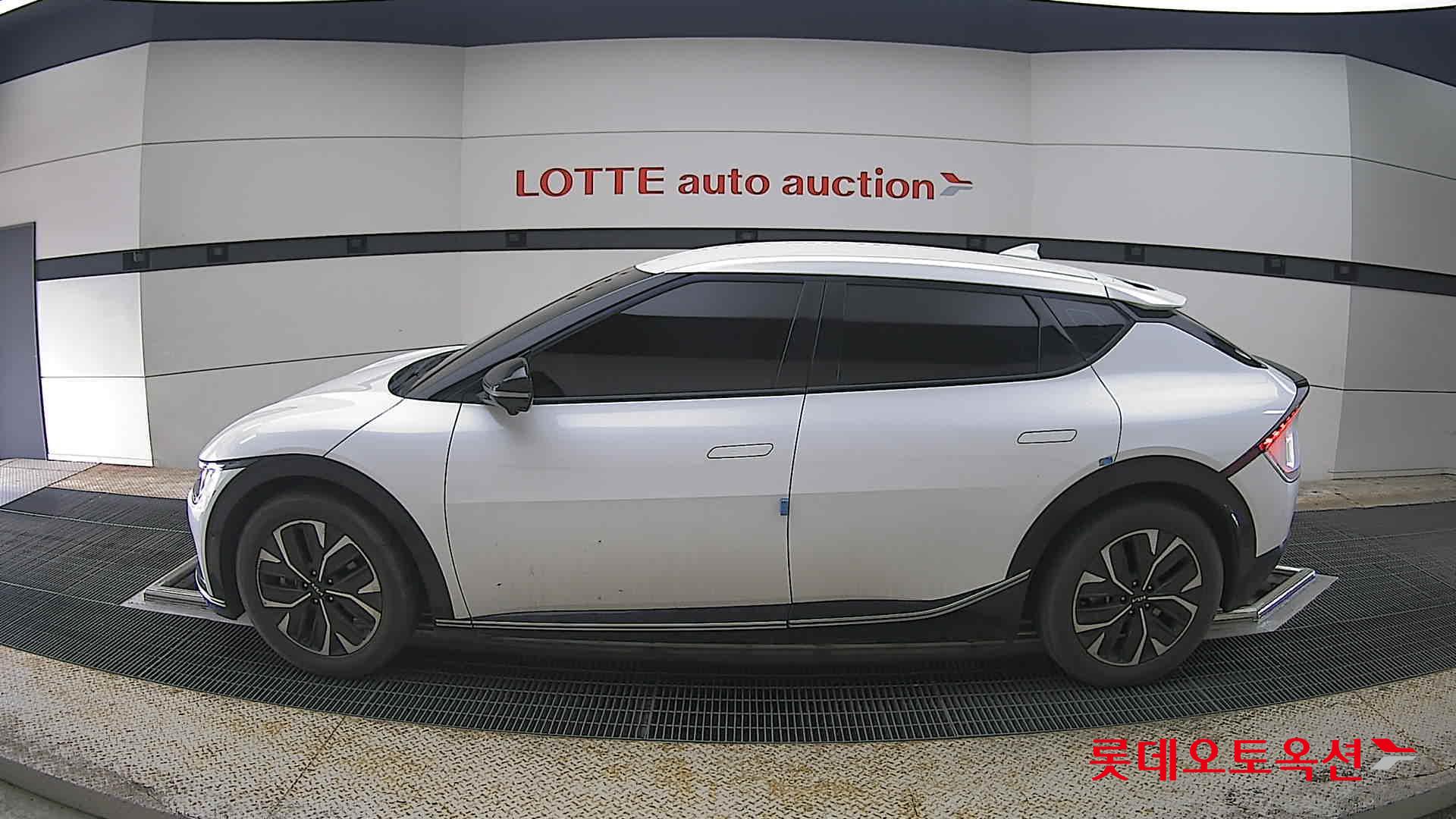 كيا EV6 2022 - صورة 13