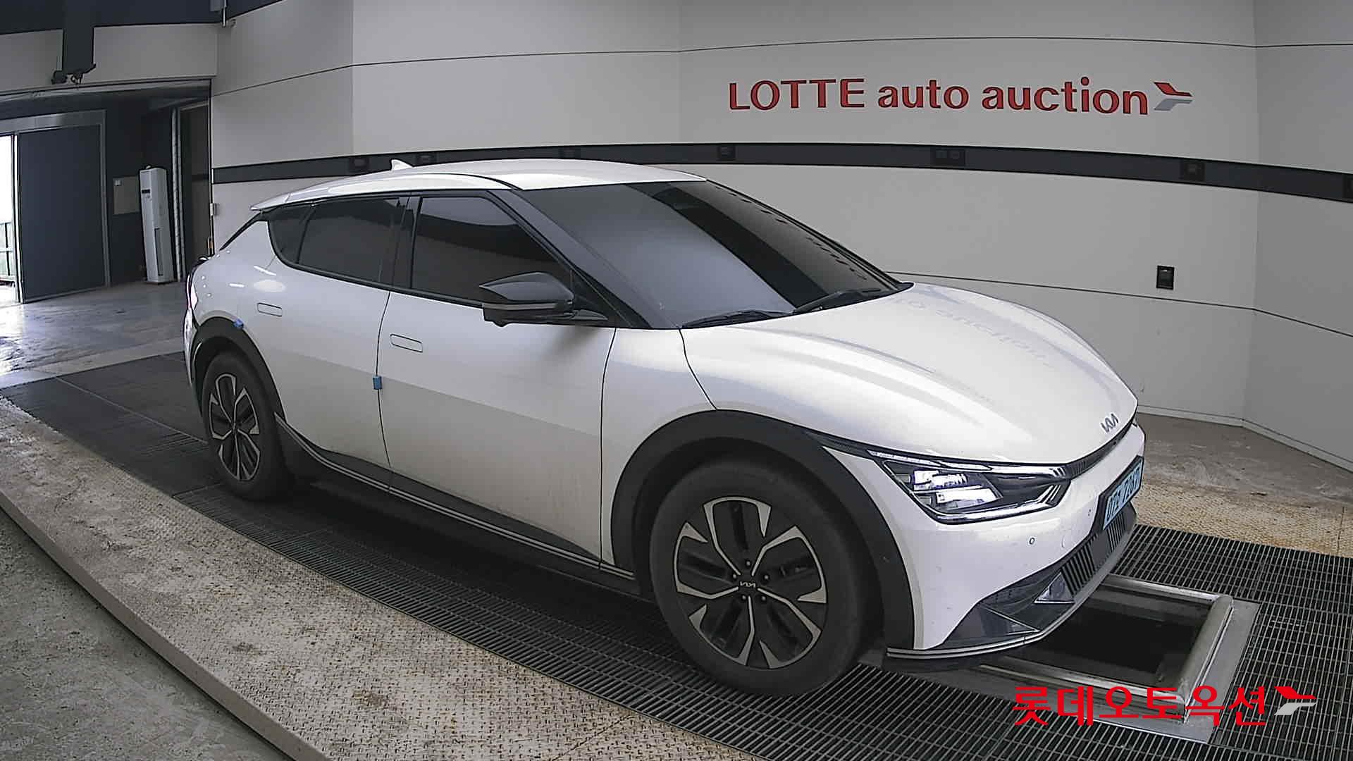 كيا EV6 2022 - صورة 23