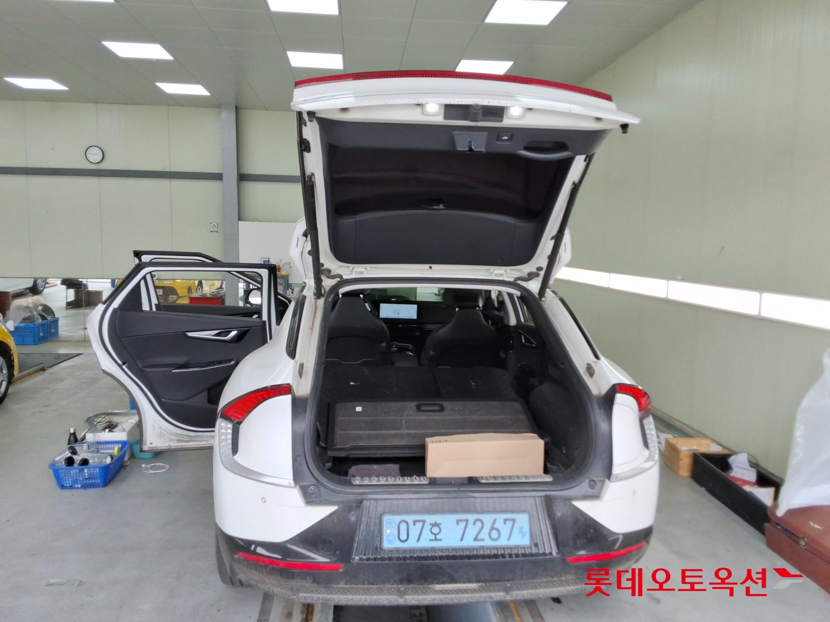 كيا EV6 2022 - صورة 9