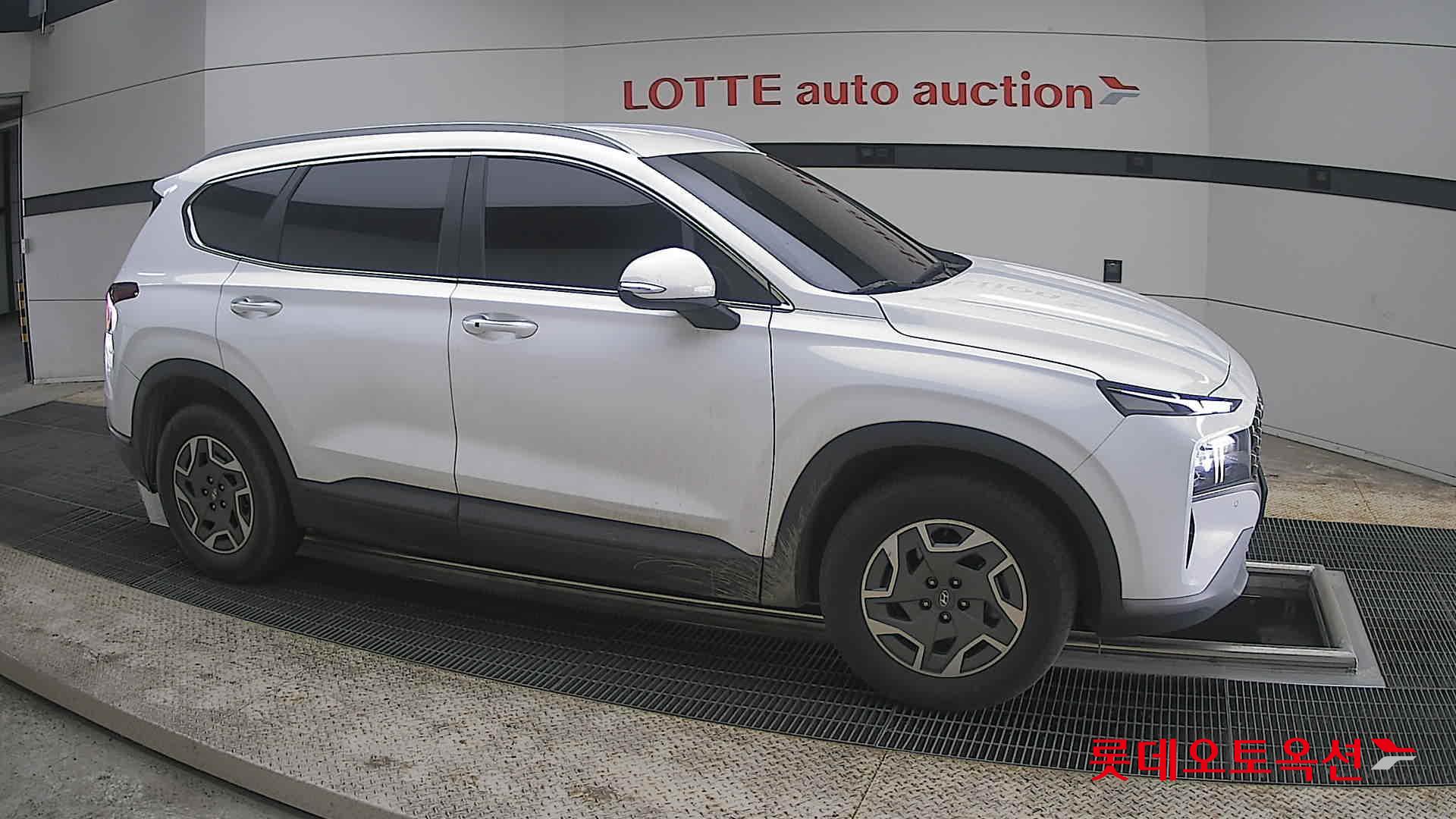 Hyundai Santa Fe 2022 - Image 22
