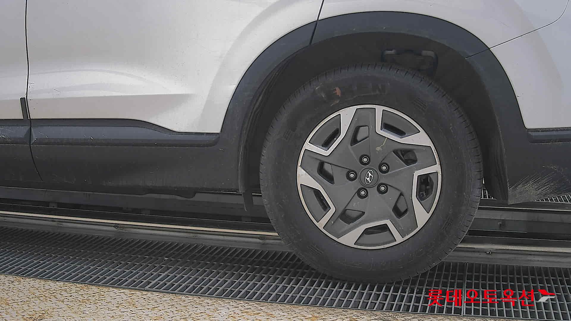 Hyundai Santa Fe 2022 - Image 26