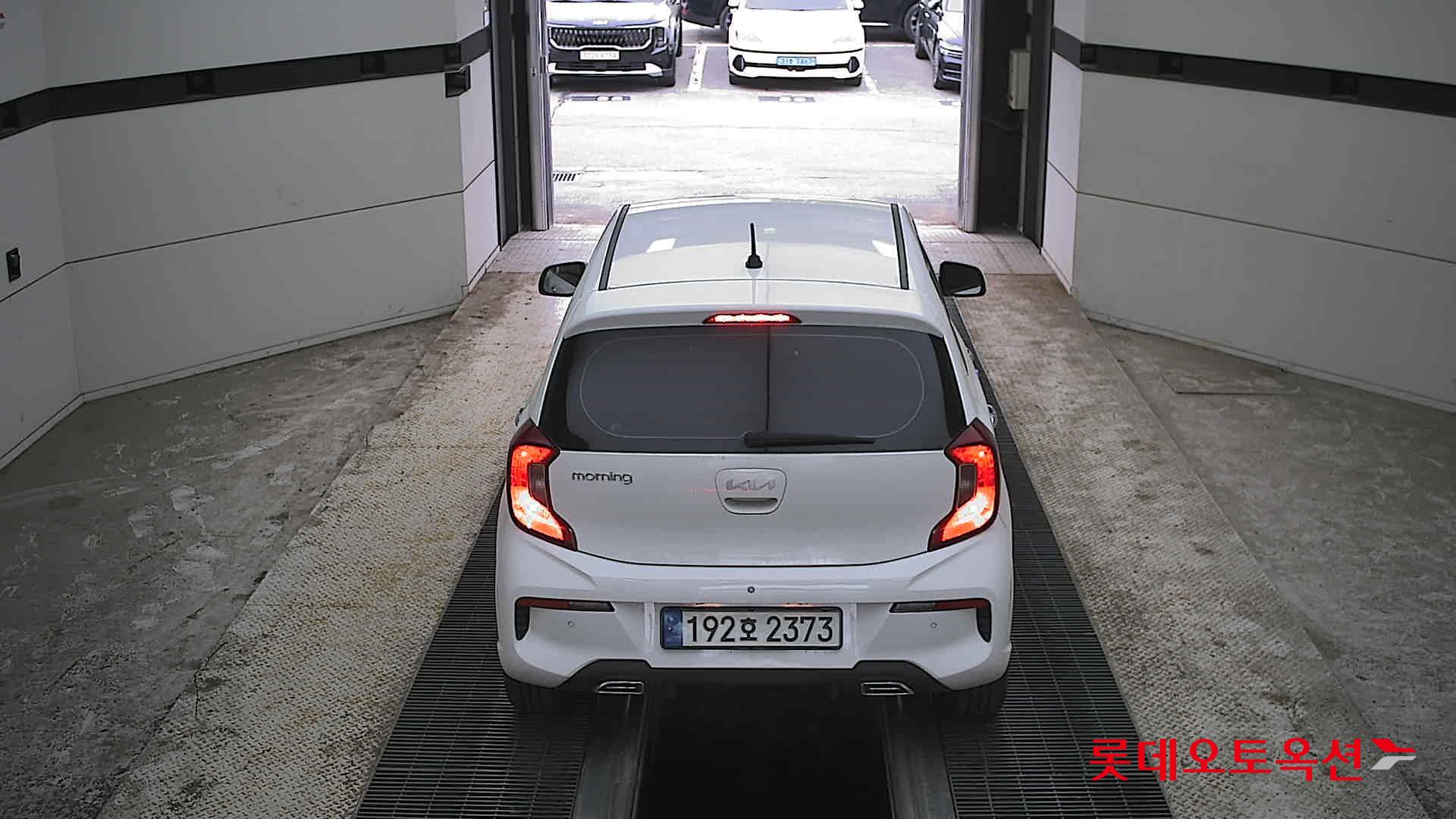 كيا مورنينج 2022 - صورة 17