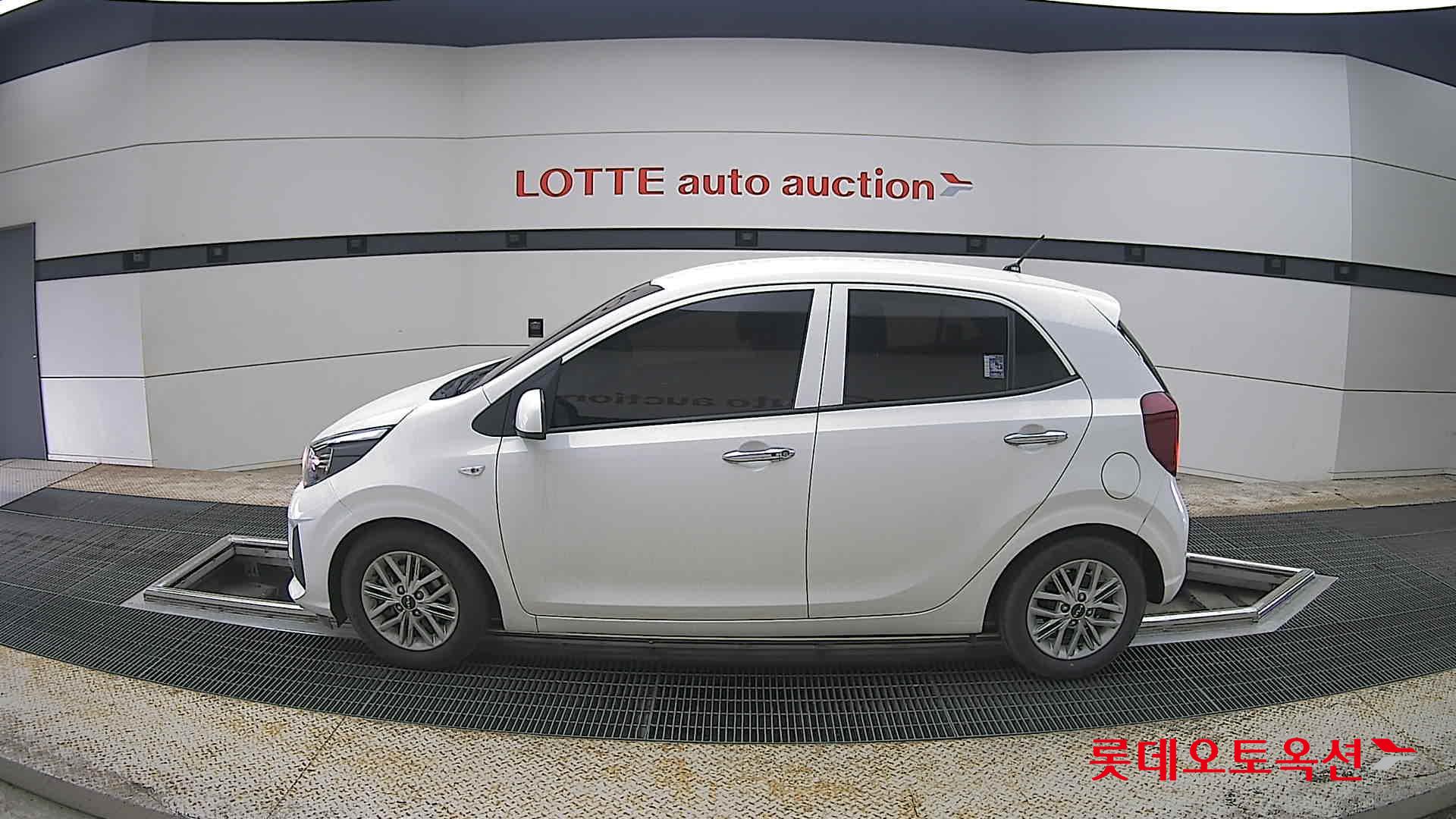 كيا مورنينج 2022 - صورة 13