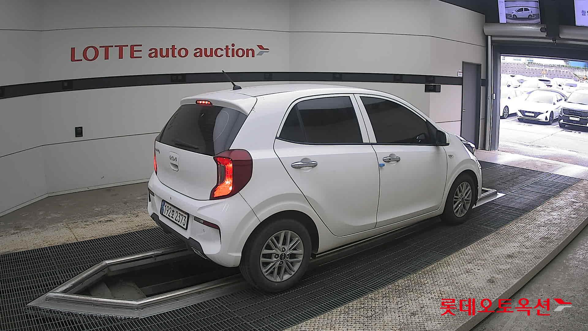 كيا مورنينج 2022 - صورة 19