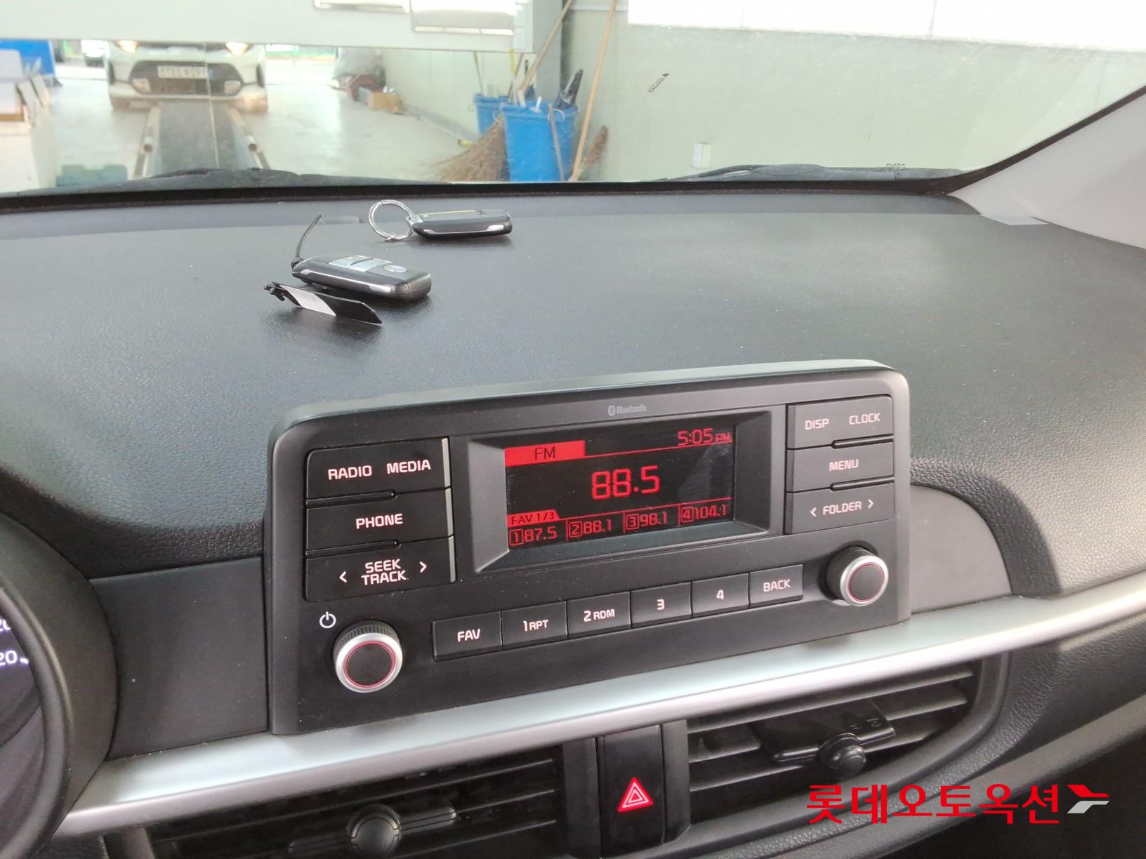 كيا مورنينج 2022 - صورة 32