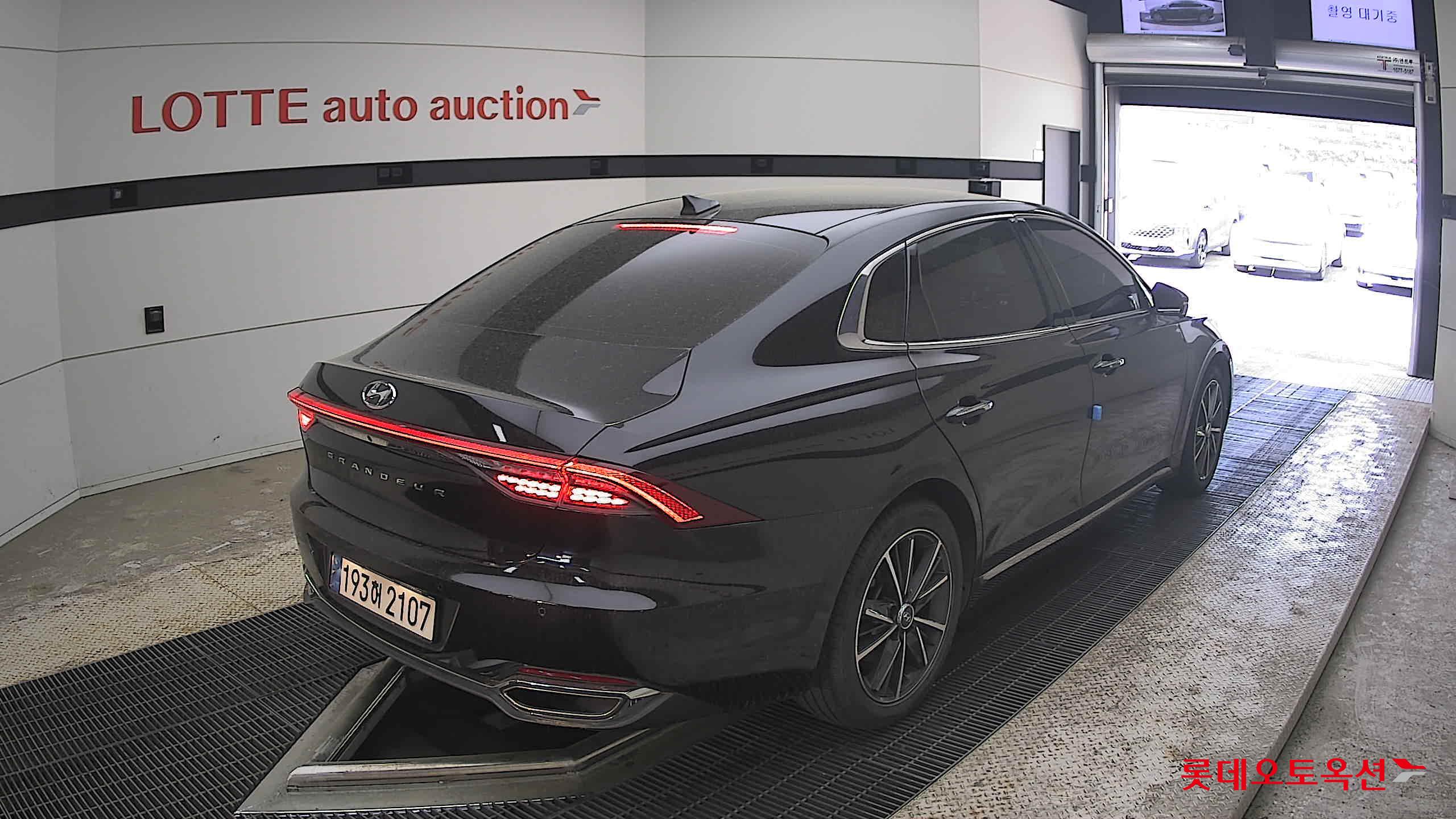 Hyundai Grandeur 2022 - Image 5