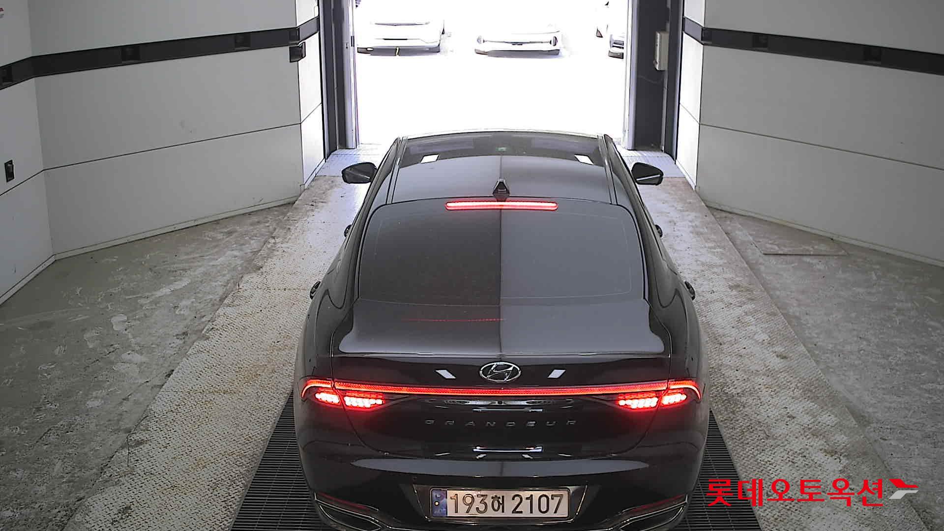 Hyundai Grandeur 2022 - Image 17