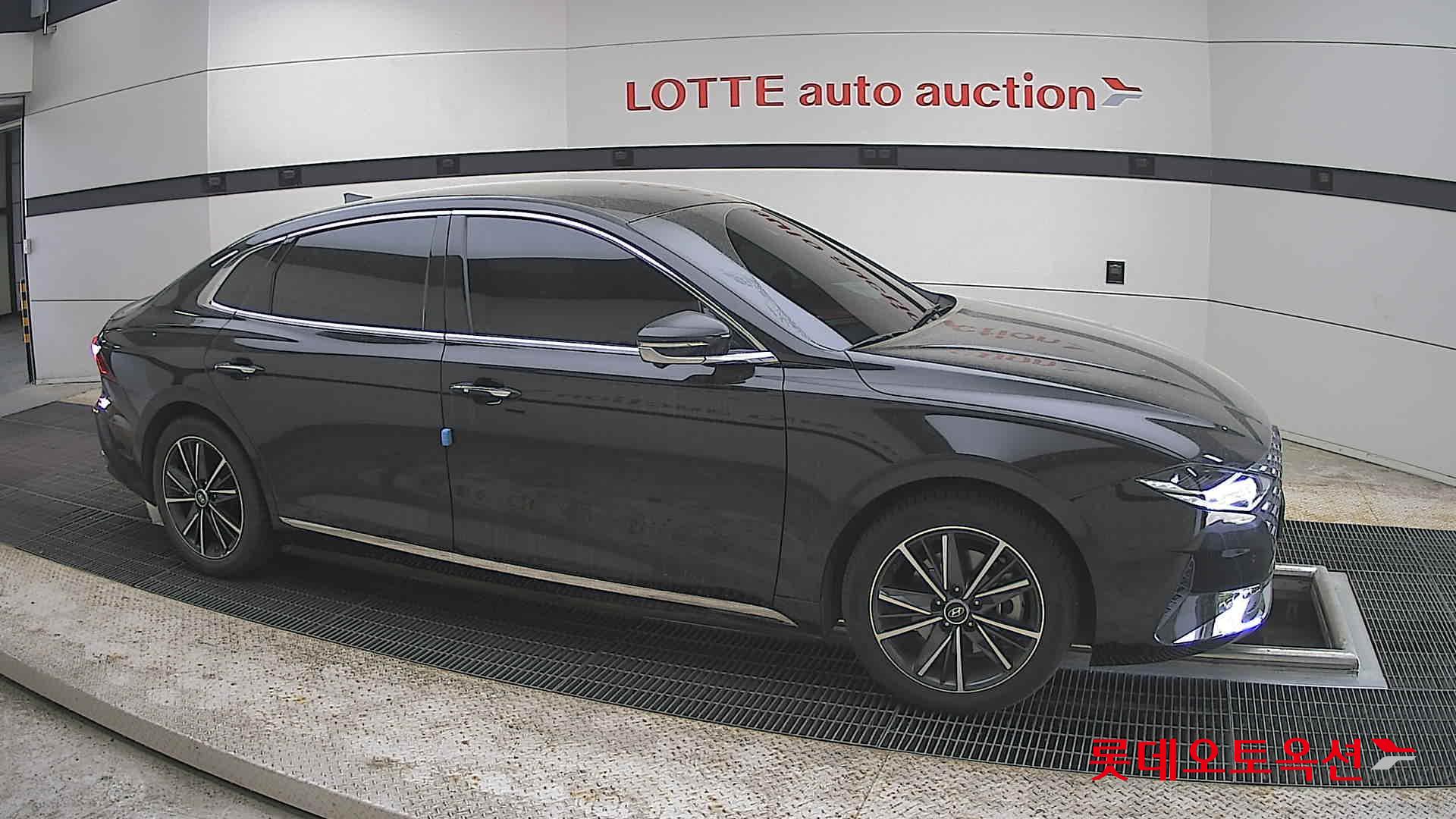 Hyundai Grandeur 2022 - Image 22