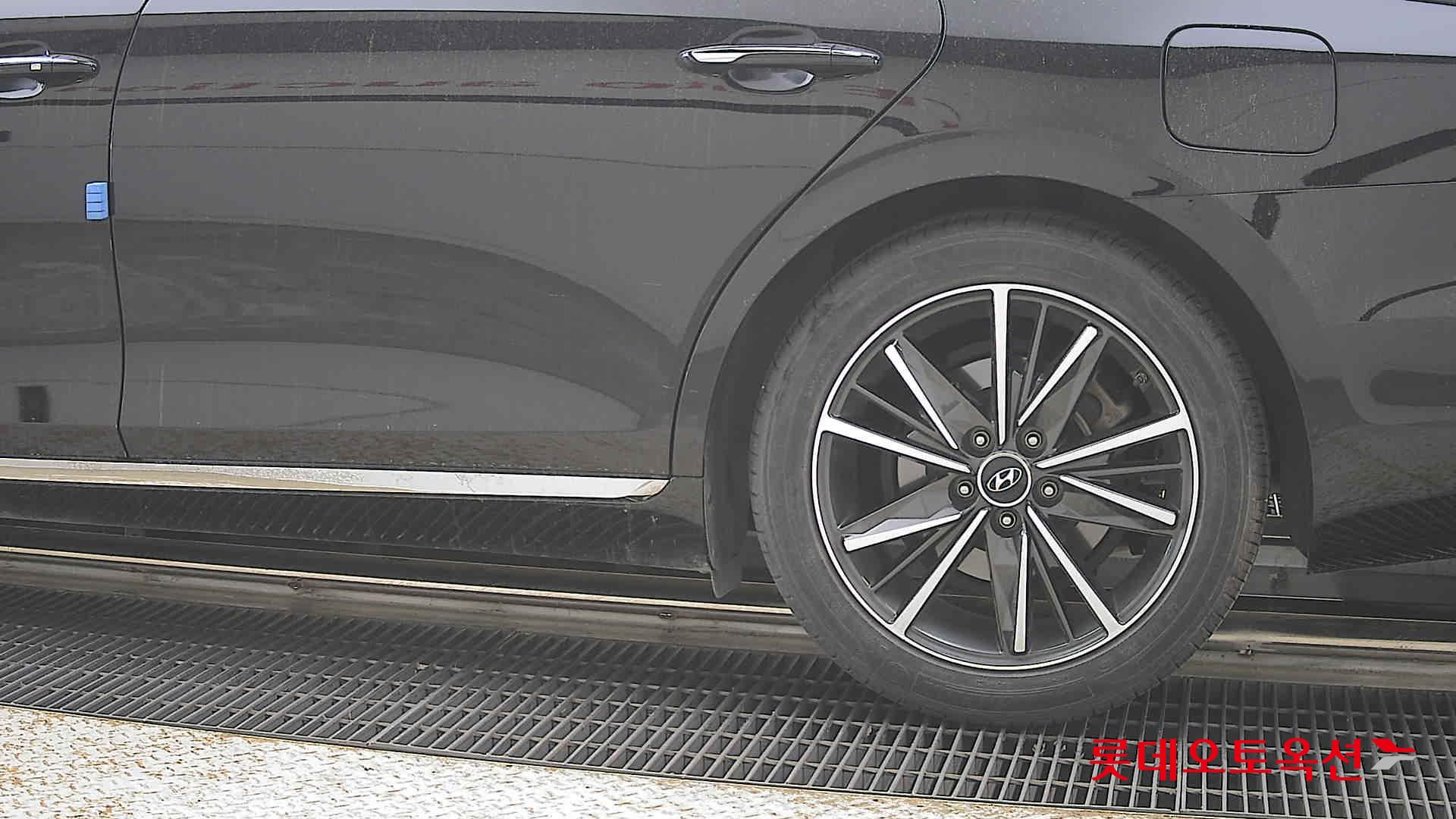 Hyundai Grandeur 2022 - Image 26