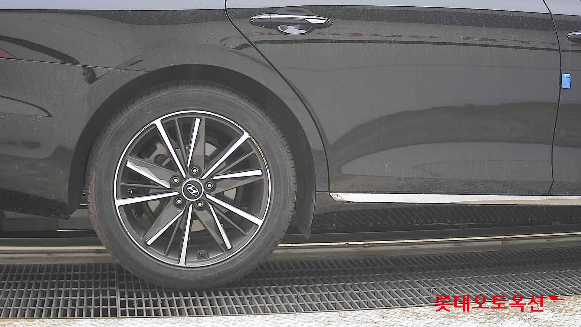 Hyundai Grandeur 2022 - Image 28