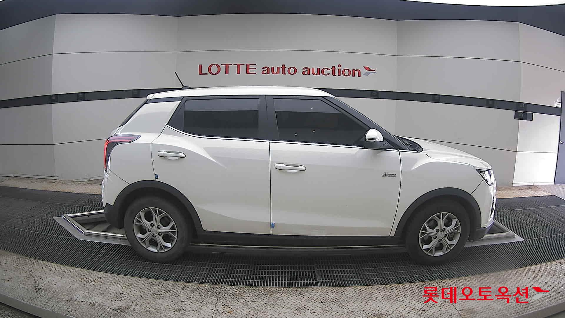 سانج يونج تيفولي 2022 - صورة 21