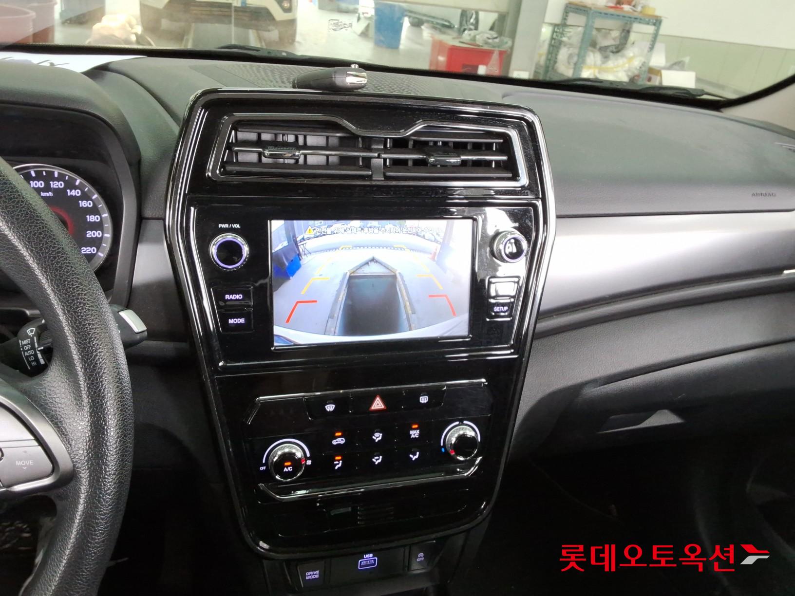 سانج يونج تيفولي 2022 - صورة 34