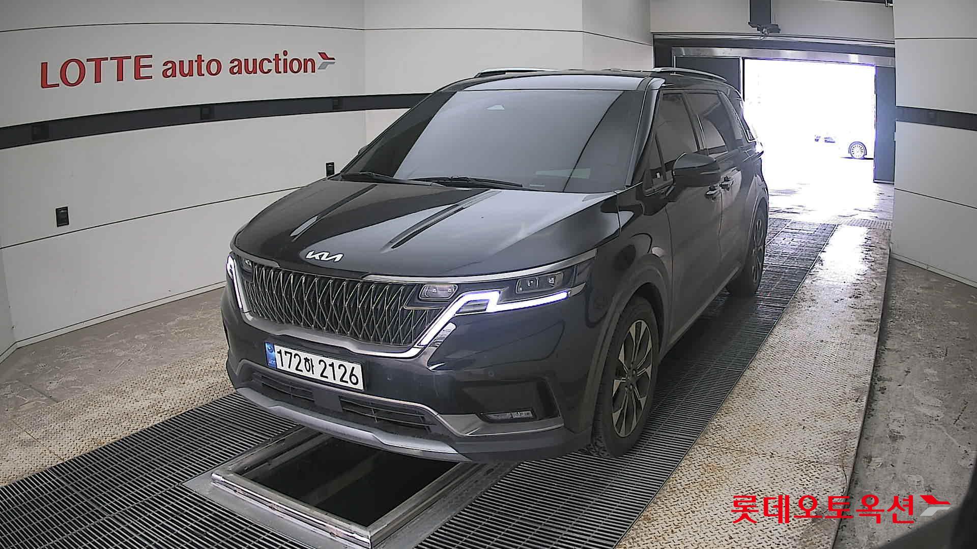 كيا كارنيفال 2023 - صورة 10