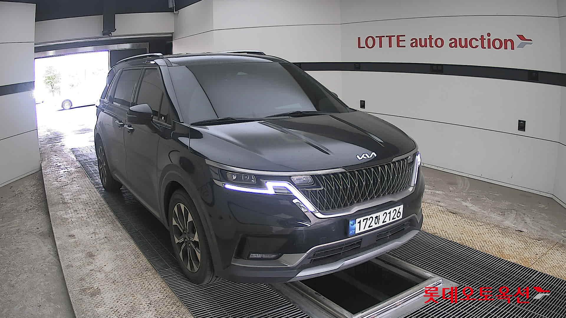 كيا كارنيفال 2023 - صورة 24