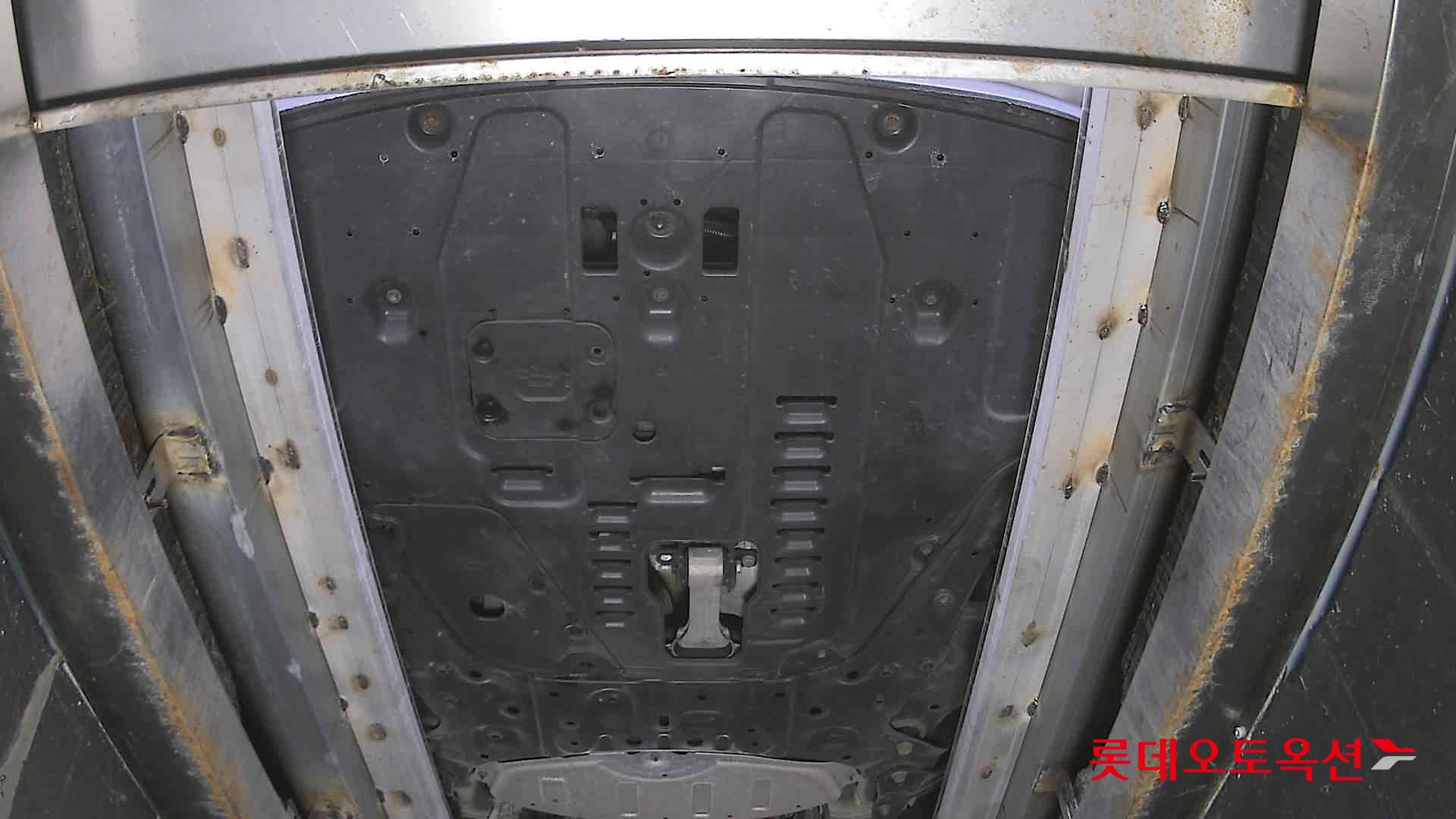 كيا كارنيفال 2023 - صورة 8