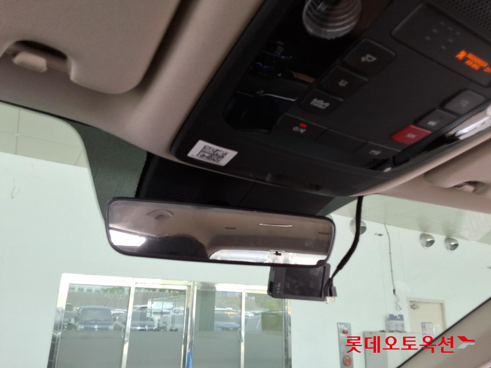 كيا كارنيفال 2023 - صورة 34