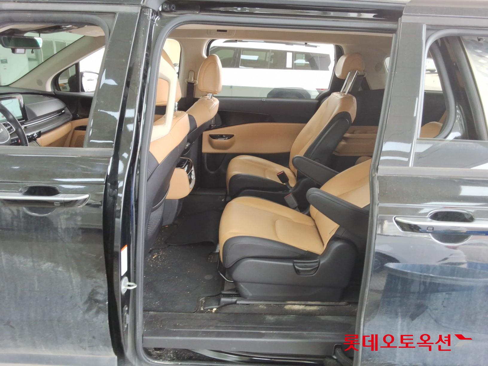 كيا كارنيفال 2023 - صورة 37