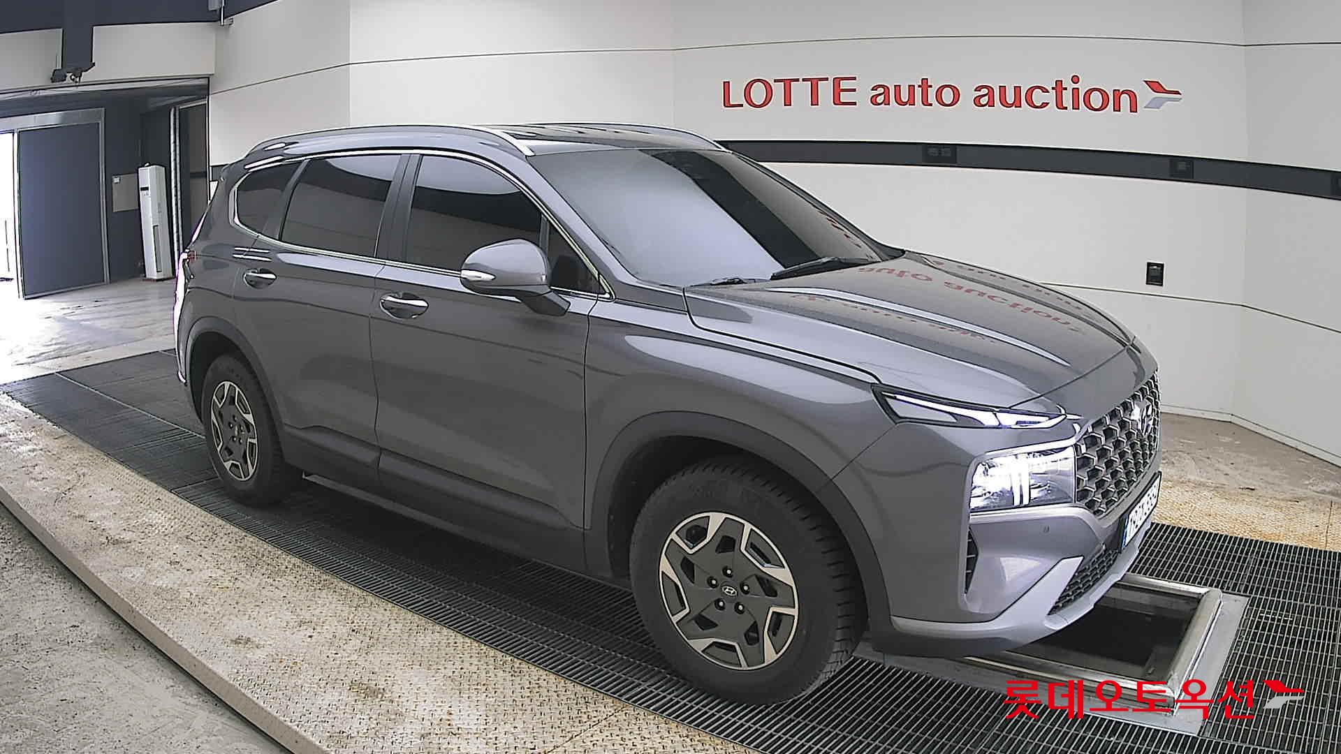 Hyundai Santa Fe 2023 - Image 23