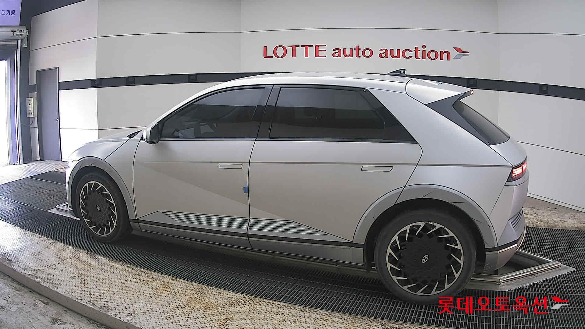 Hyundai Ioniq 5 2022 - Image 14