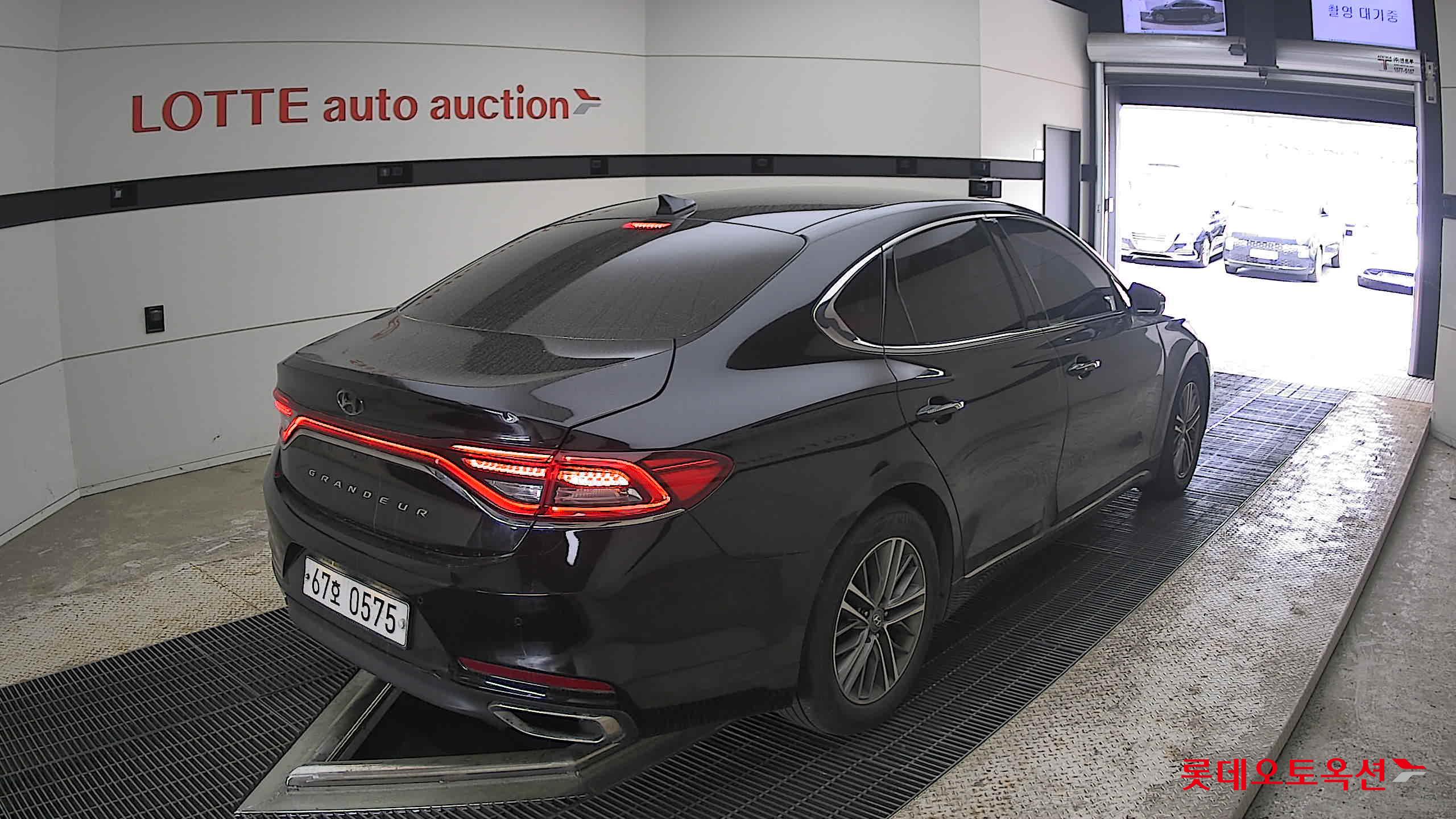 2019 - hyundai grandeur