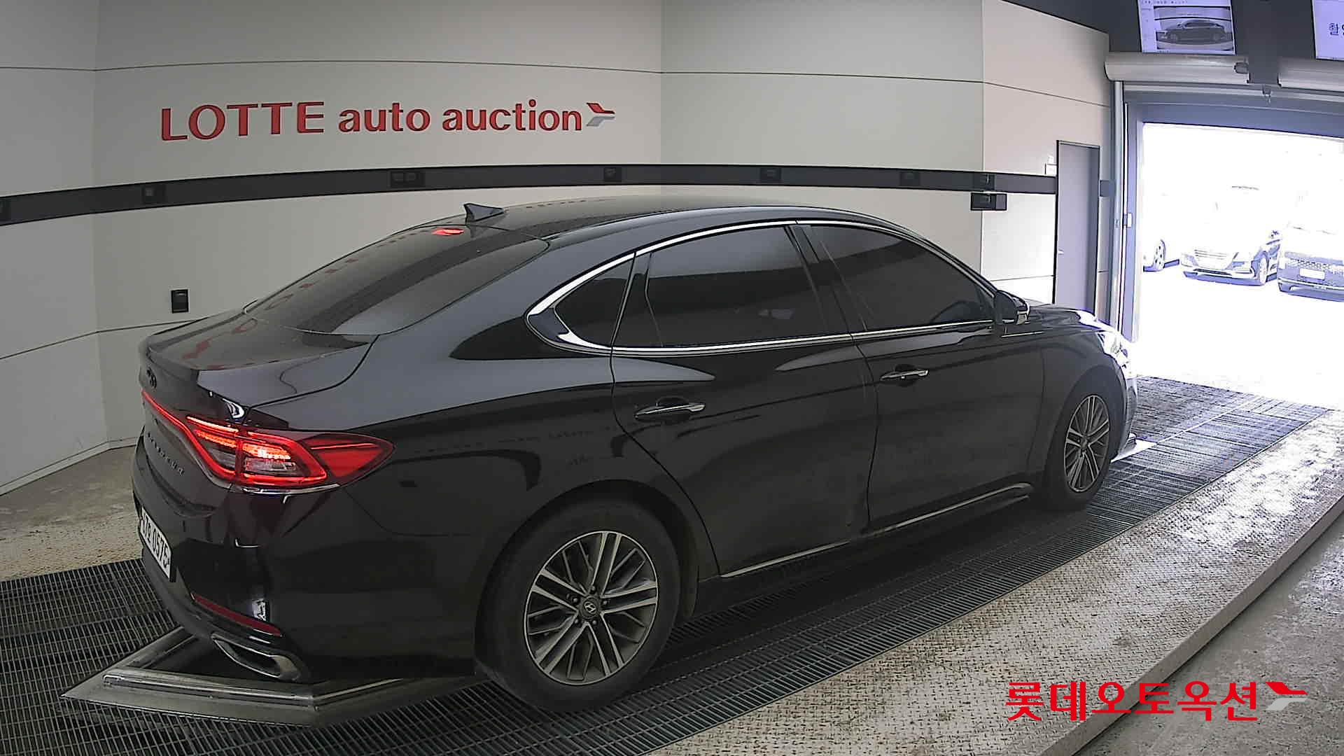 2019 - hyundai grandeur