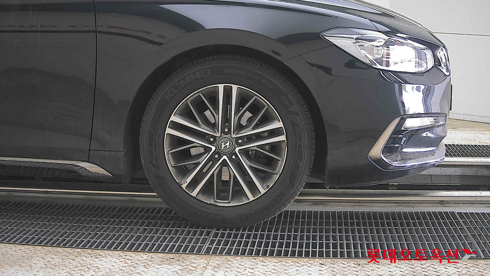 2019 - hyundai grandeur