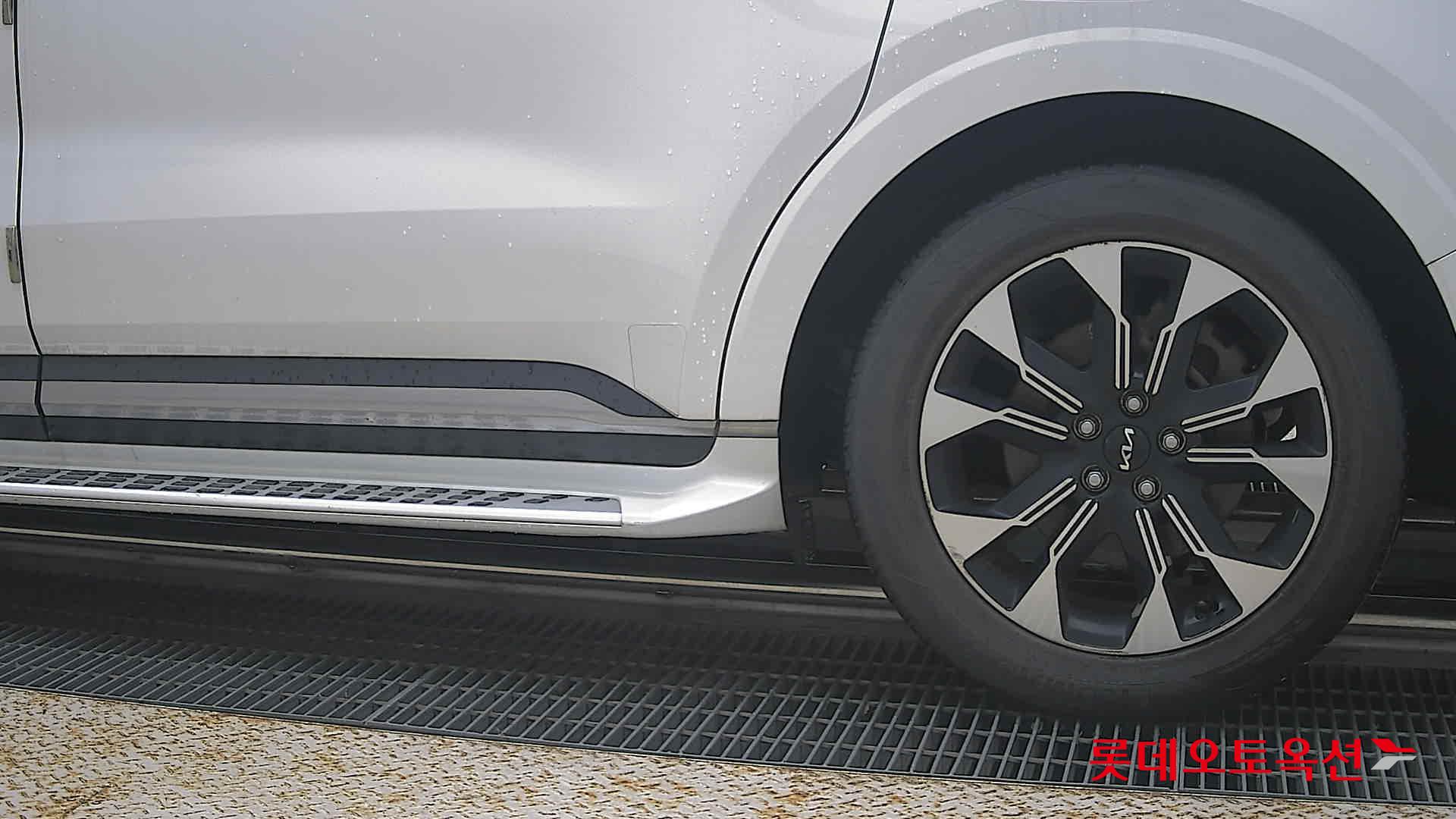 2022 - hyundai hi limousine