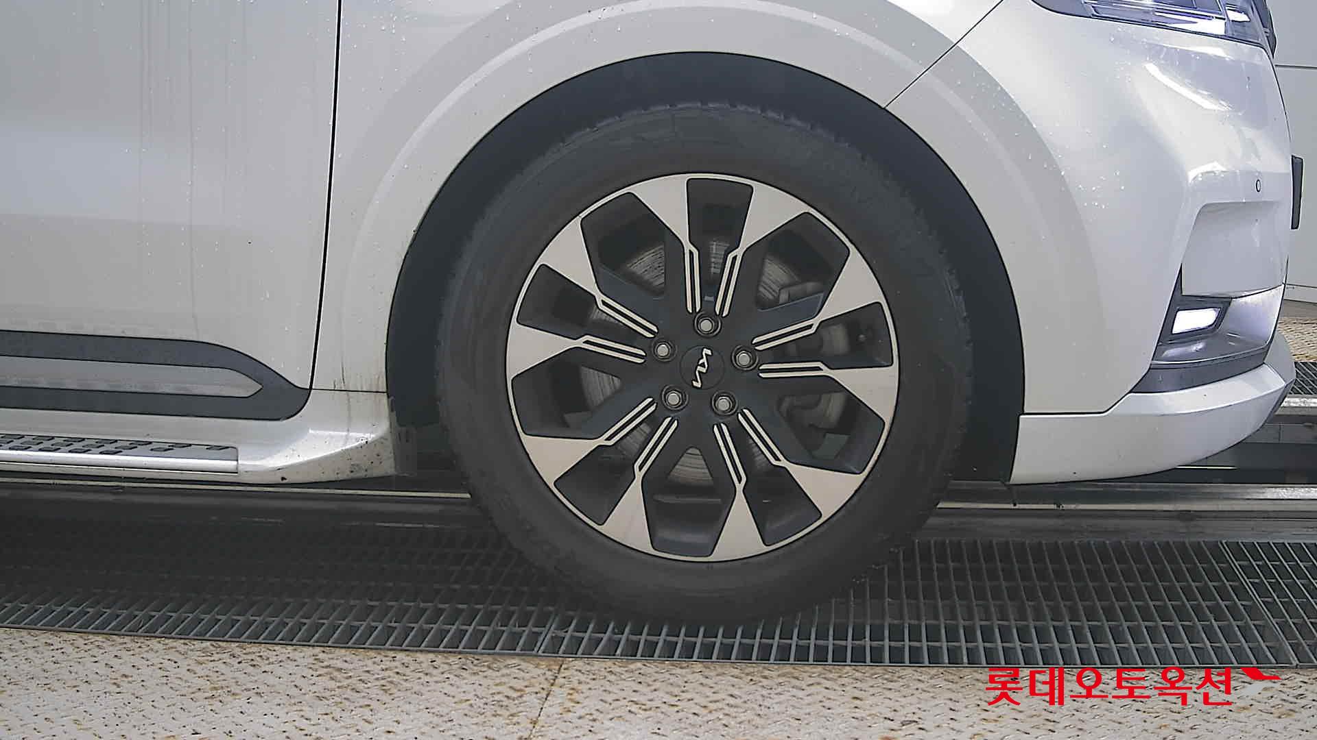 2022 - hyundai hi limousine