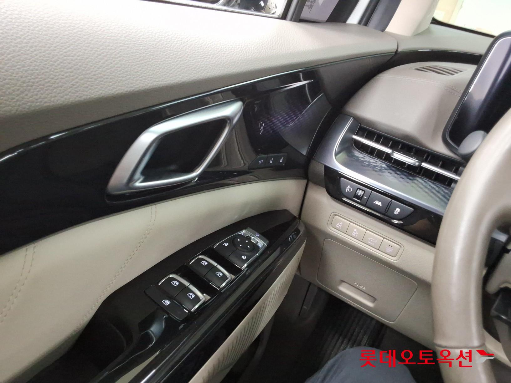 2022 - hyundai hi limousine