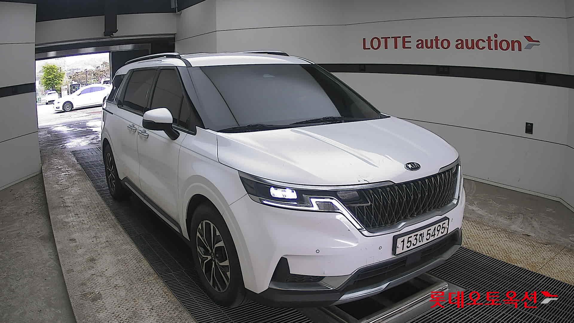 كيا كارنيفال 2021 - صورة 24