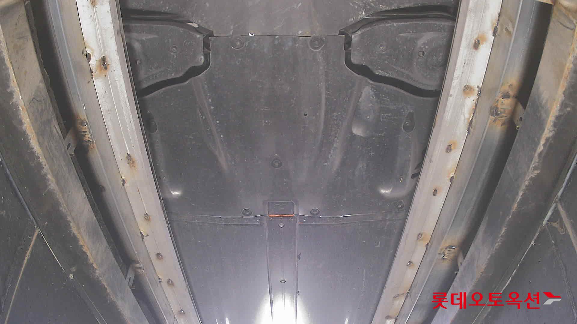 TESLA Model 3 - 2