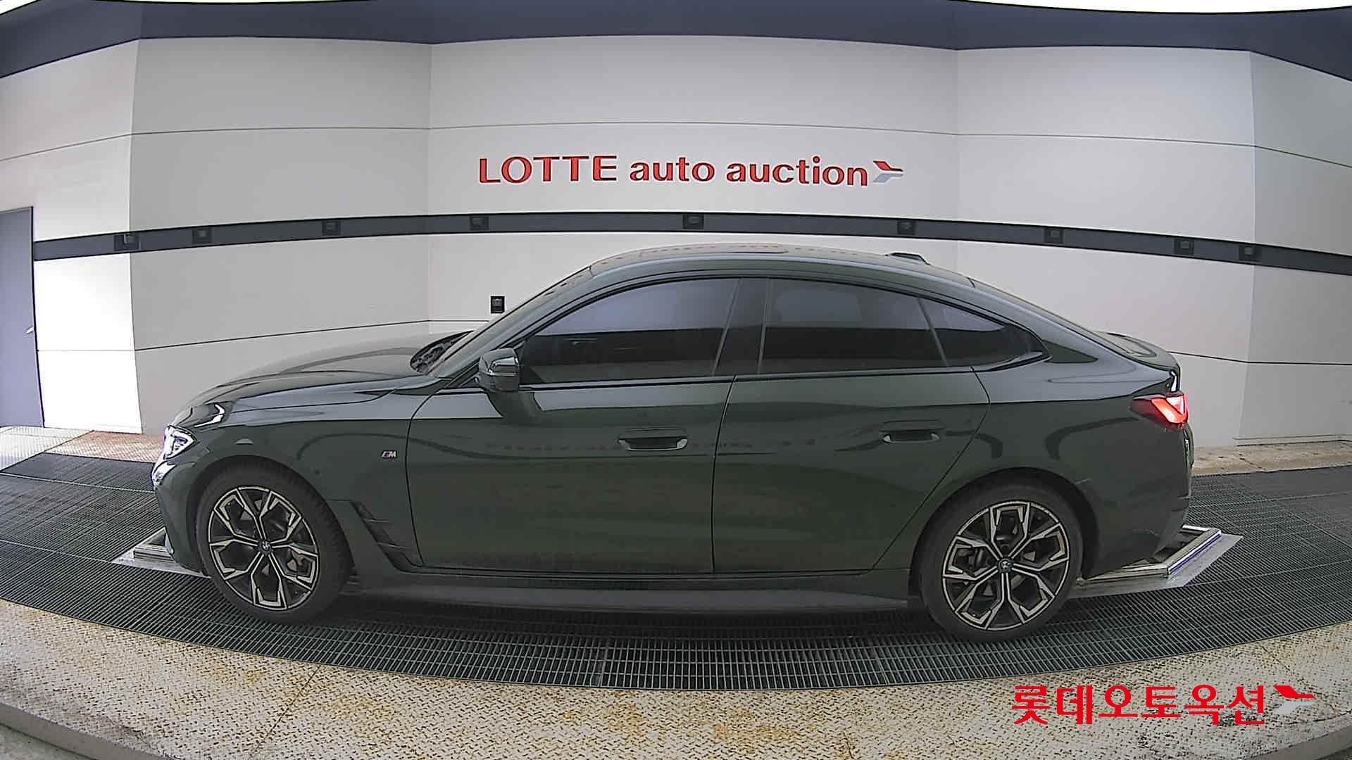 BMW i4 2022 - Image 13