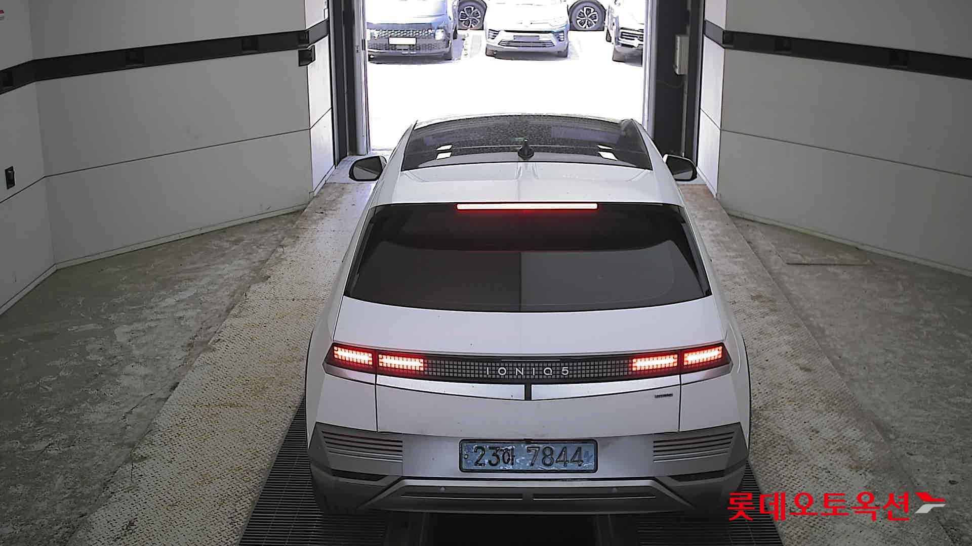 Hyundai Ioniq 5 - 17
