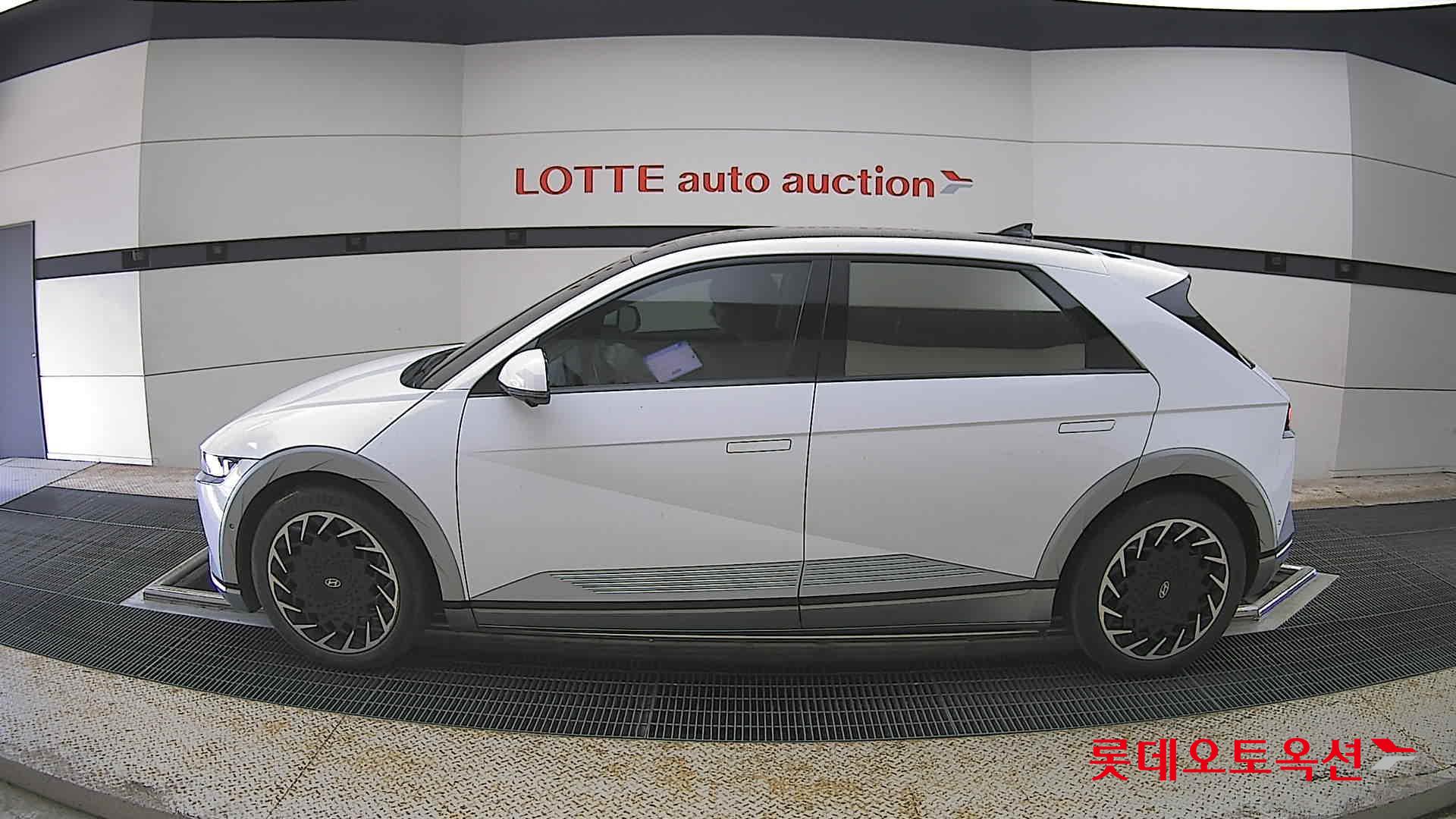 Hyundai Ioniq 5 - 13