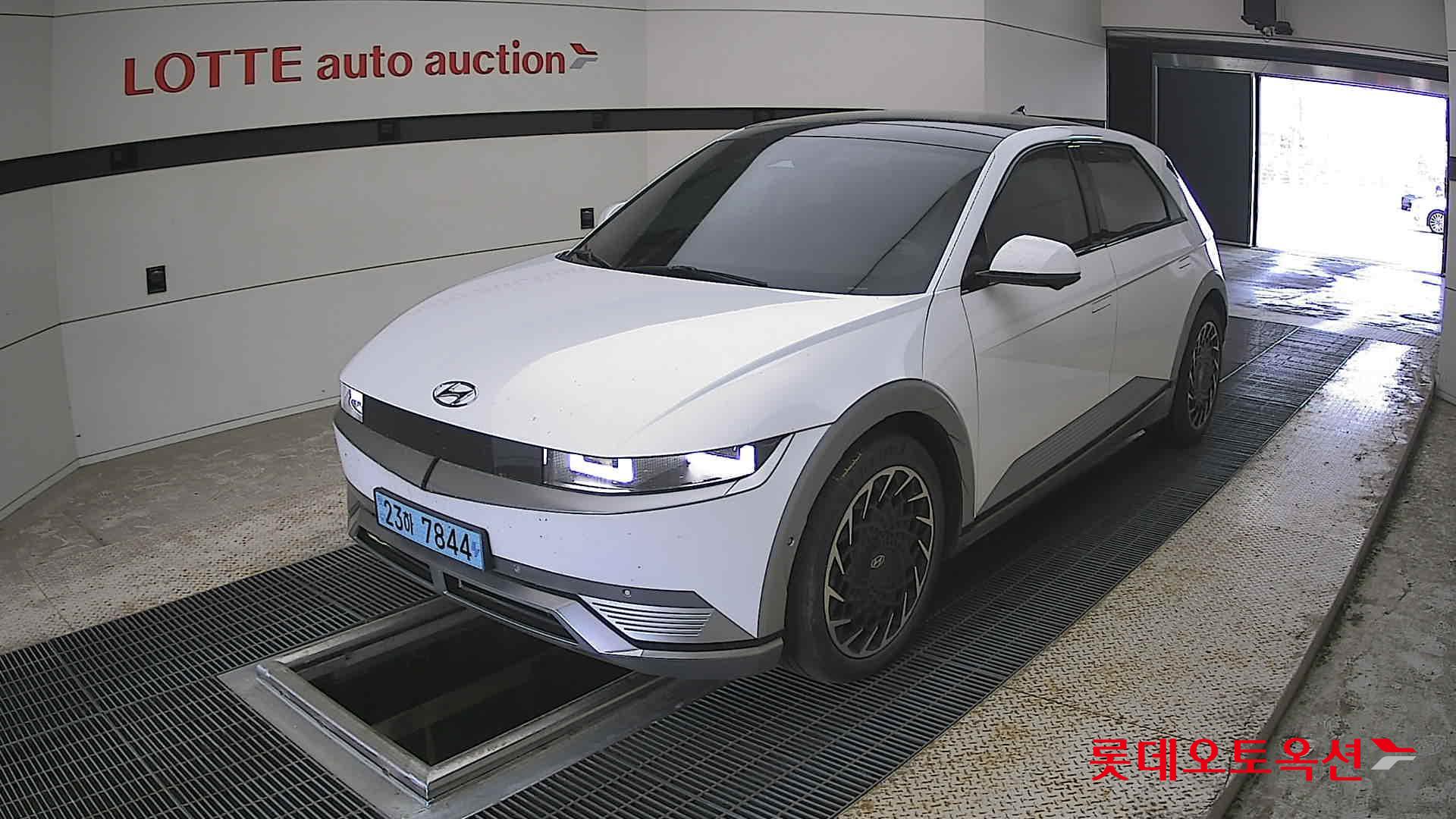Hyundai Ioniq 5 - 3