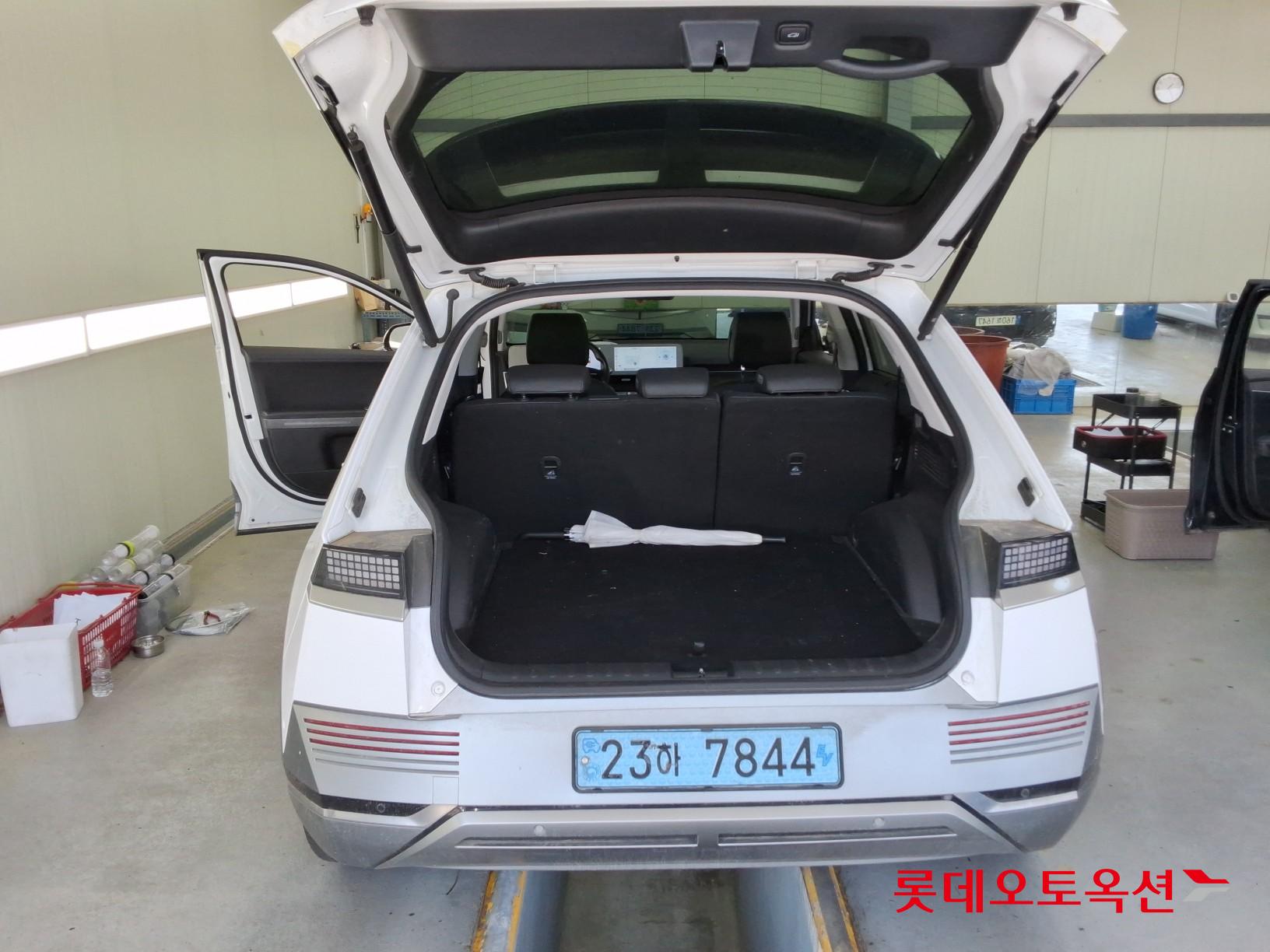 Hyundai Ioniq 5 - 9